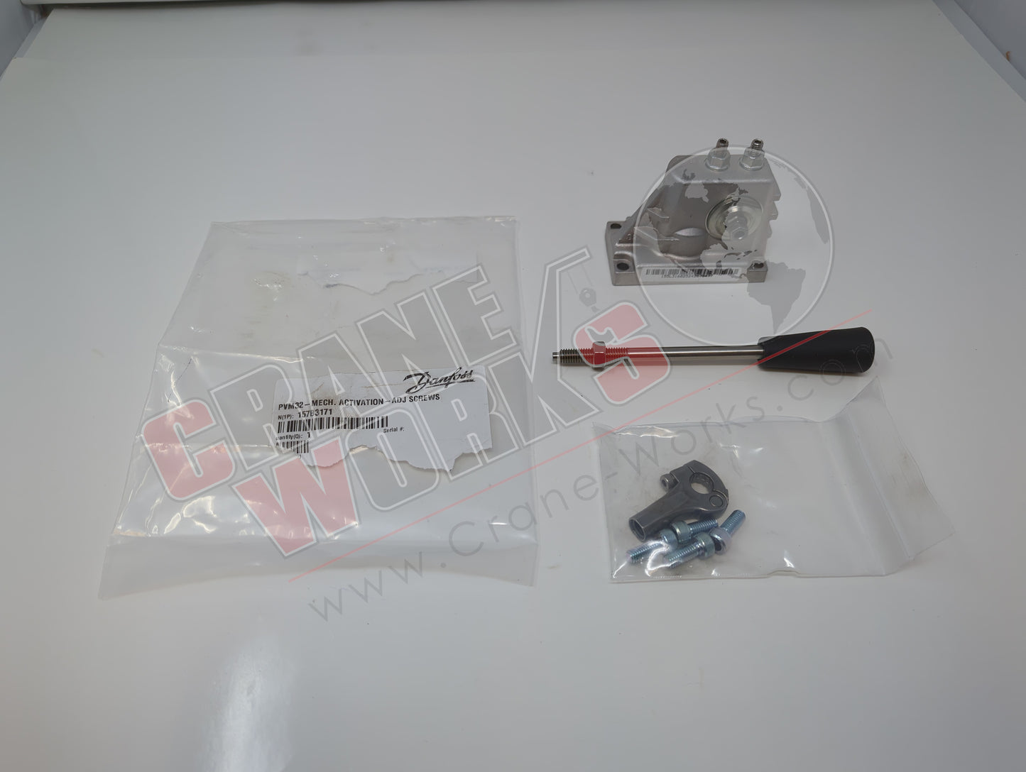 157B3171 | New Pvm Handle Assembly