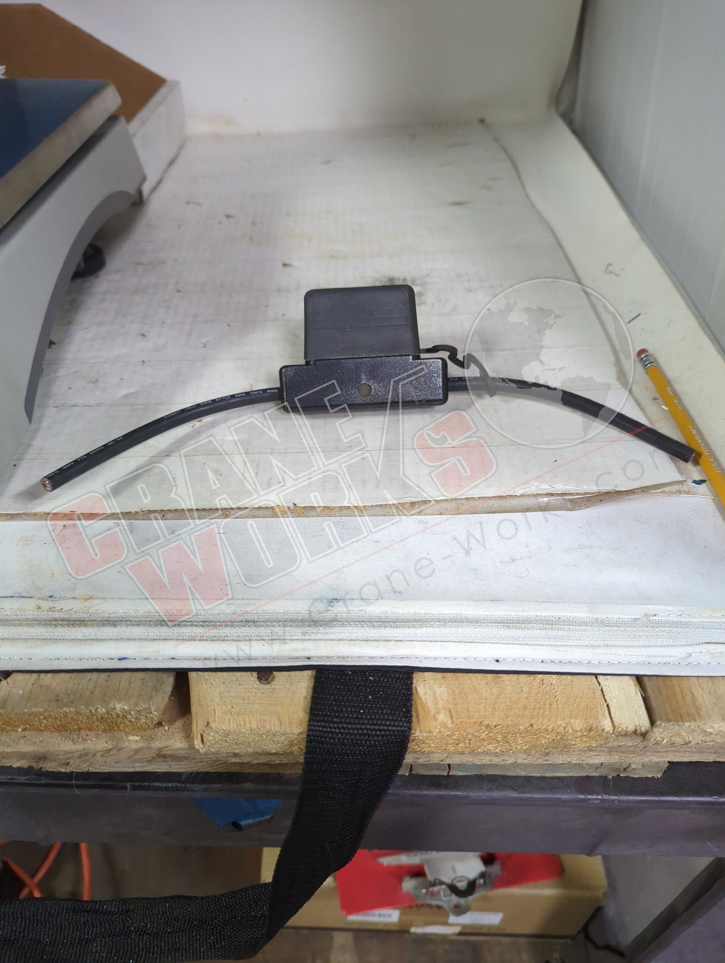 36834 | New Flat Sock Hd Cap Scr 3/8-16X1 (2058)