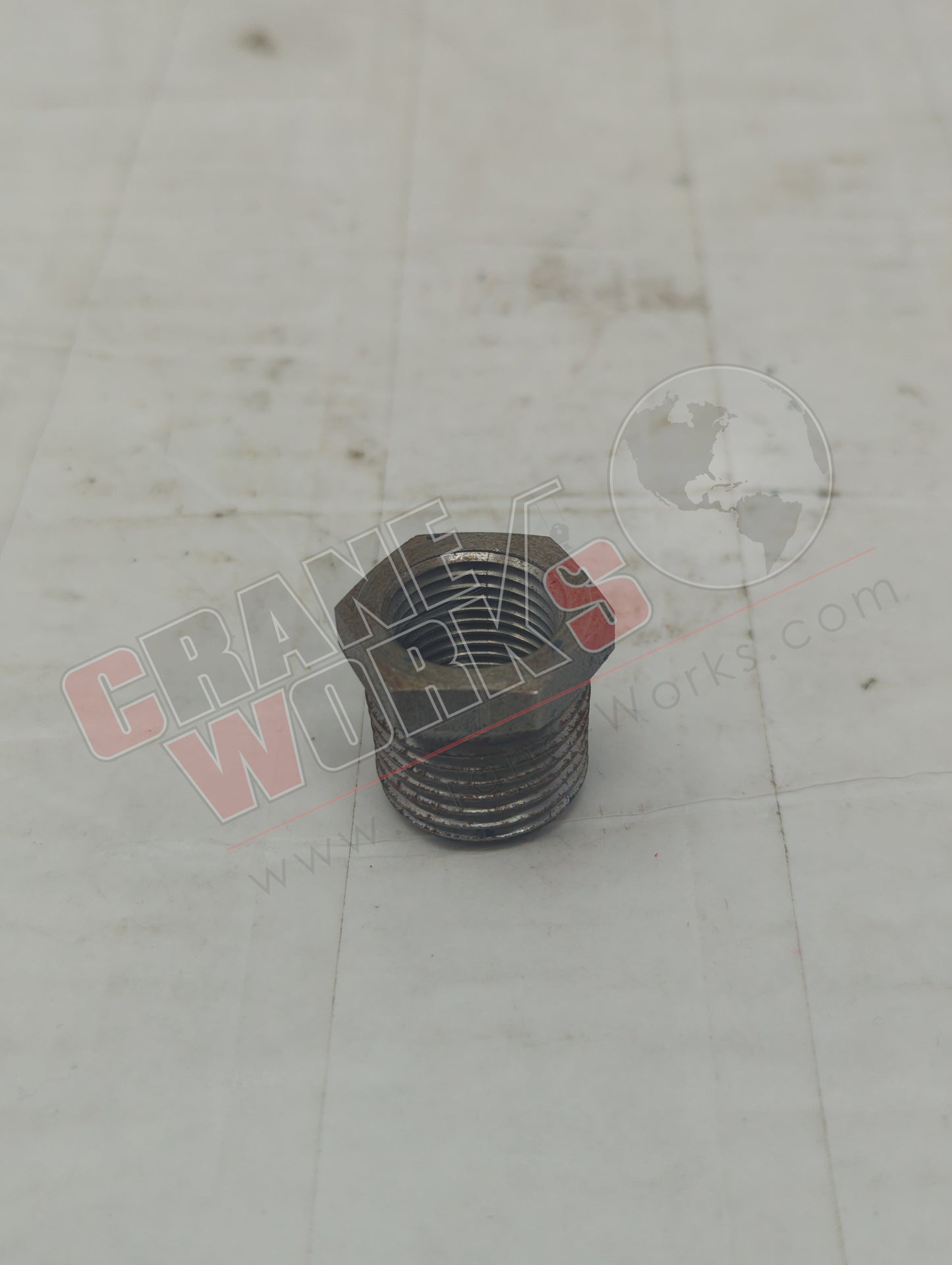 13353D | New 1/2" X 3/8" Pipe Bushing (Hb5038)