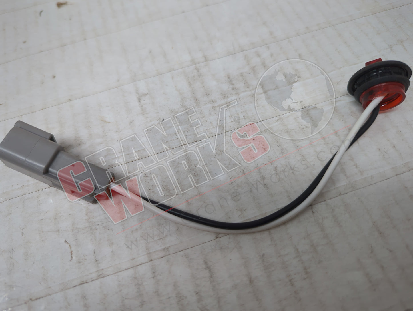 118R | New Led 3/4" Red