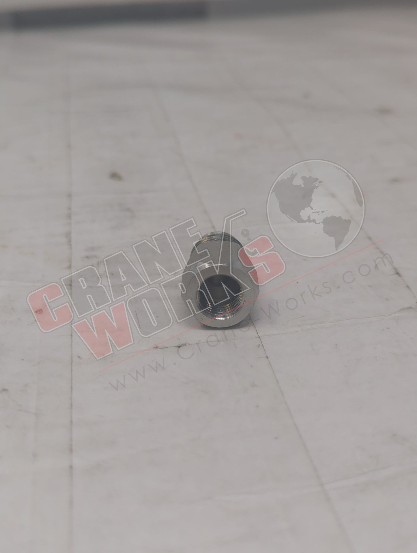 B24060506 | New 5/16" Fjic X 3/8" Mjic Reducer (2406-05-06)