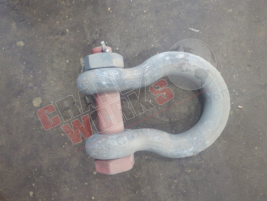 1019613 | New 1-3/8" 2130 Safety Shackle