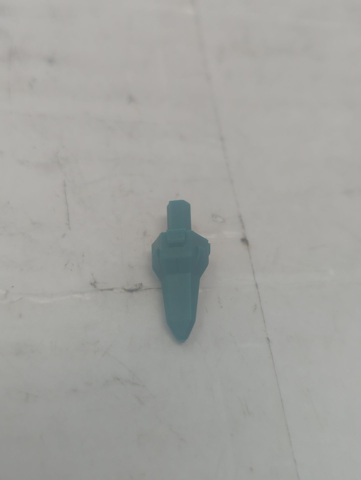 W3P | New Dt, Wedgelock For 3 Way Receptacle (27813)