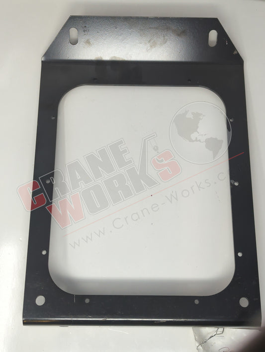 1606291C2 | New Bracket Headlight Bezel