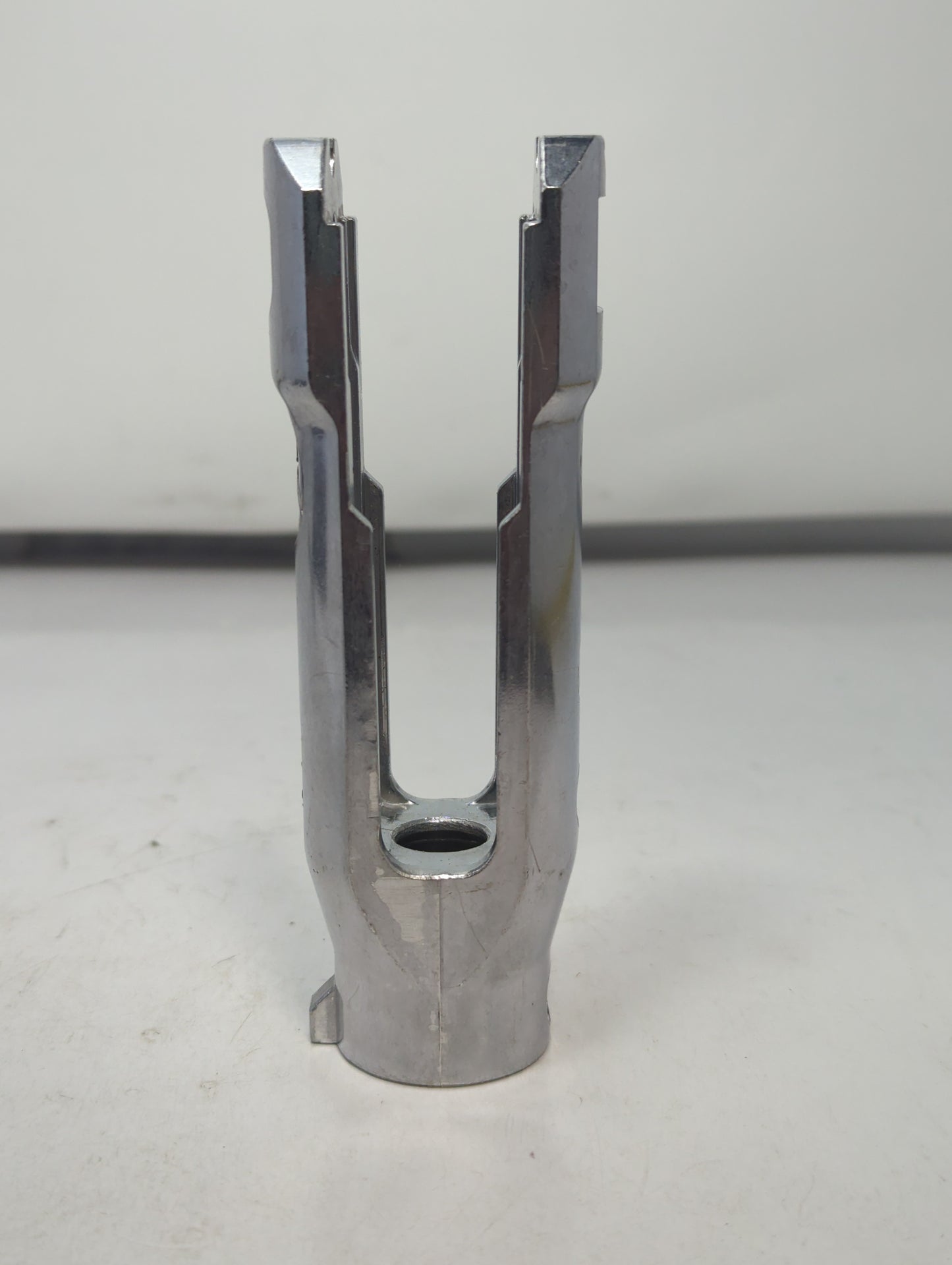 HE15599 | New Blade Holder