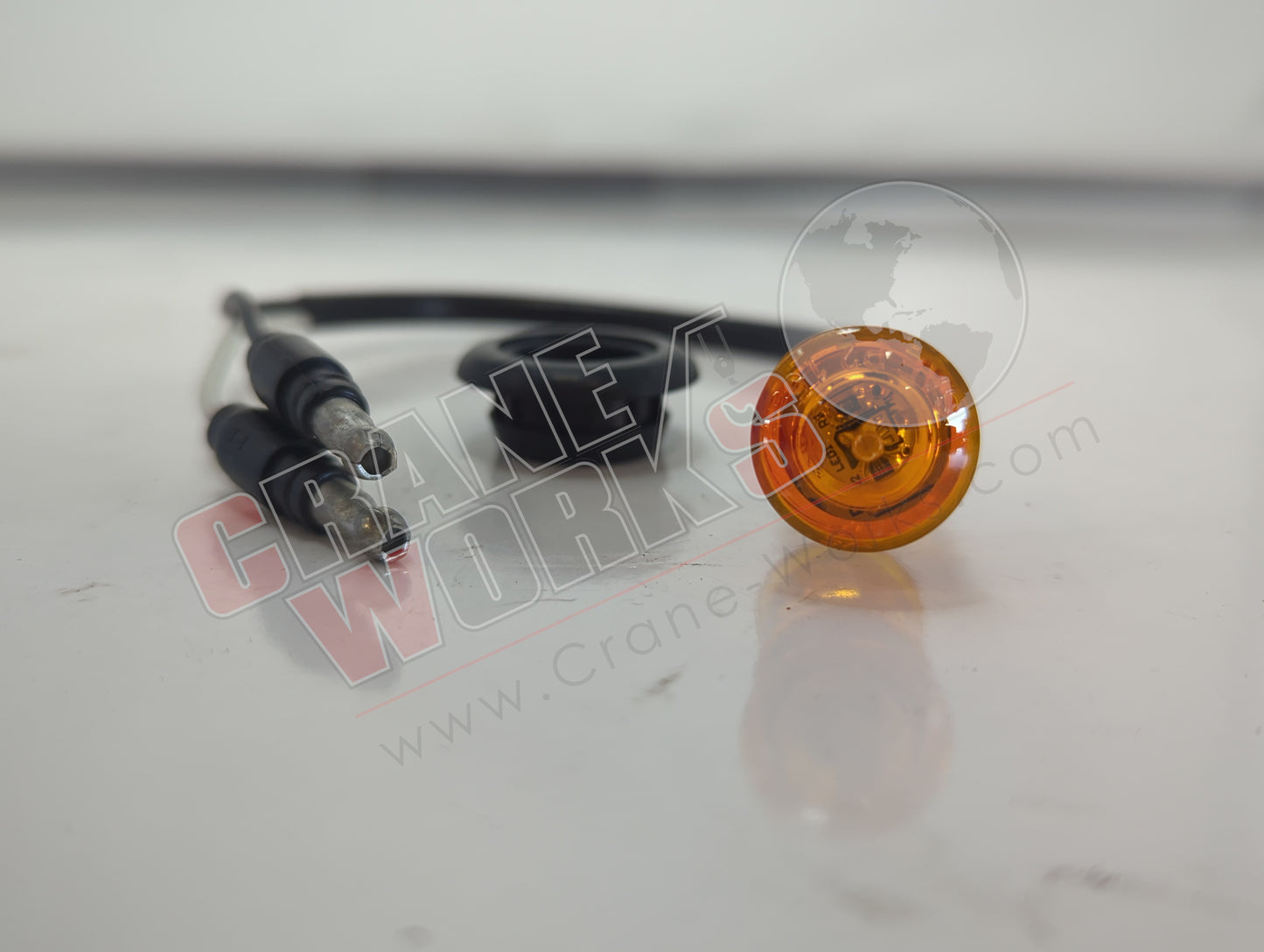 33050Y | New Led Marker Lt W/Grommet