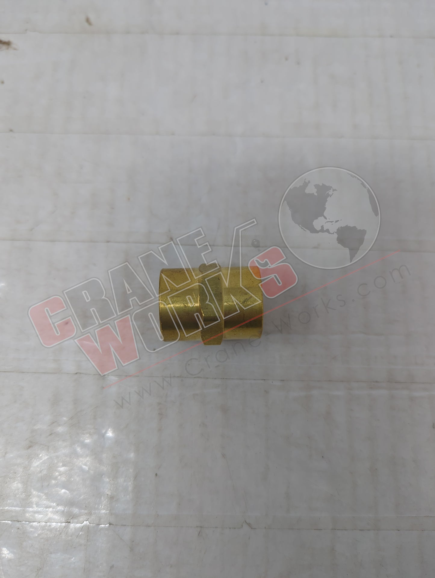 207P-06 | New 3/8" Brass Pipe Coupling