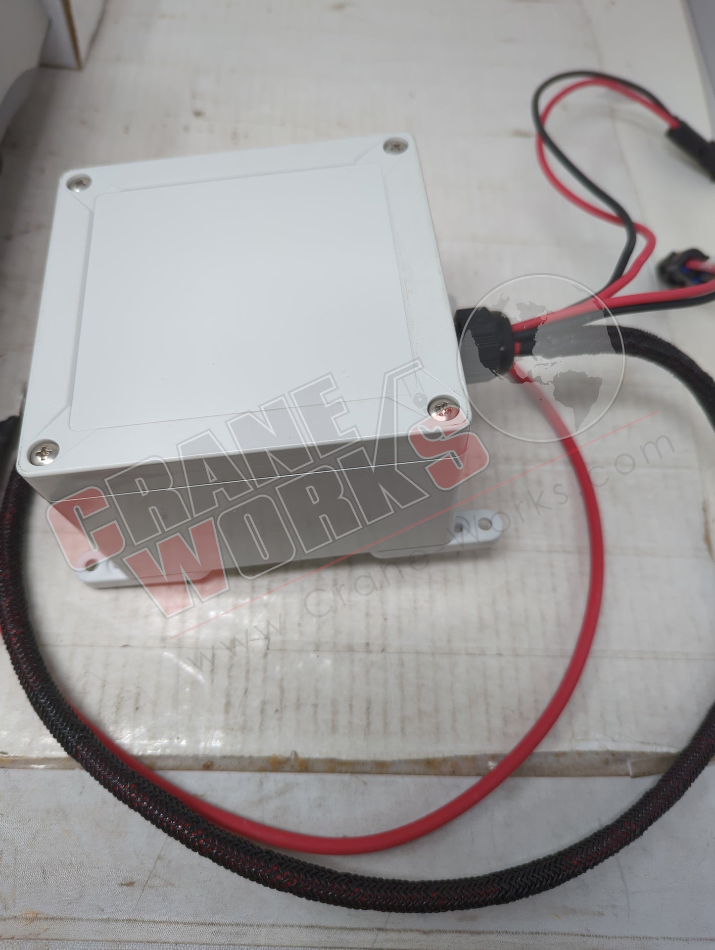 114751 | New Dual Fan / 30 Amp Power Box Adapter