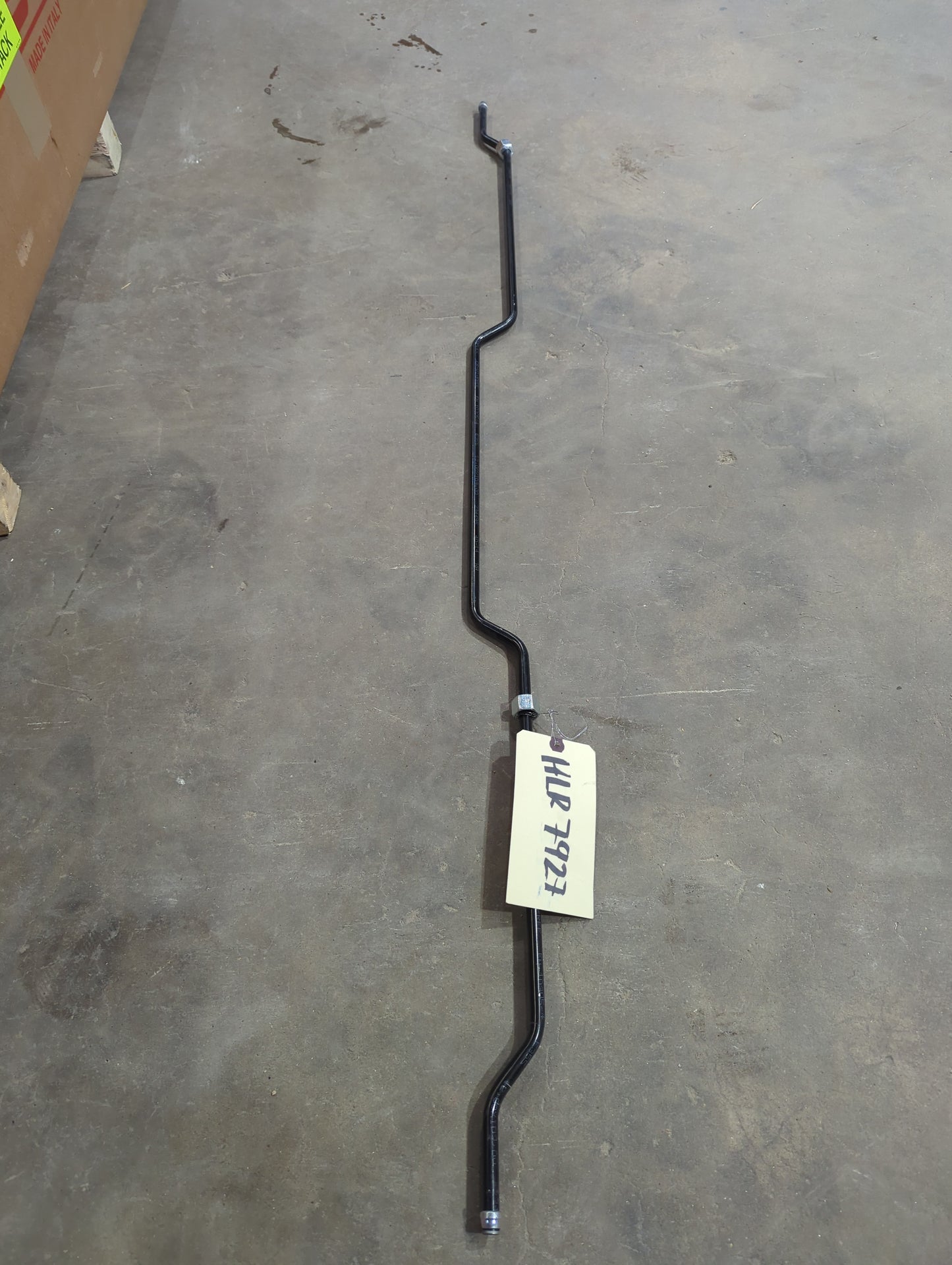 HLR 7927 | New Hydraulic Pipe