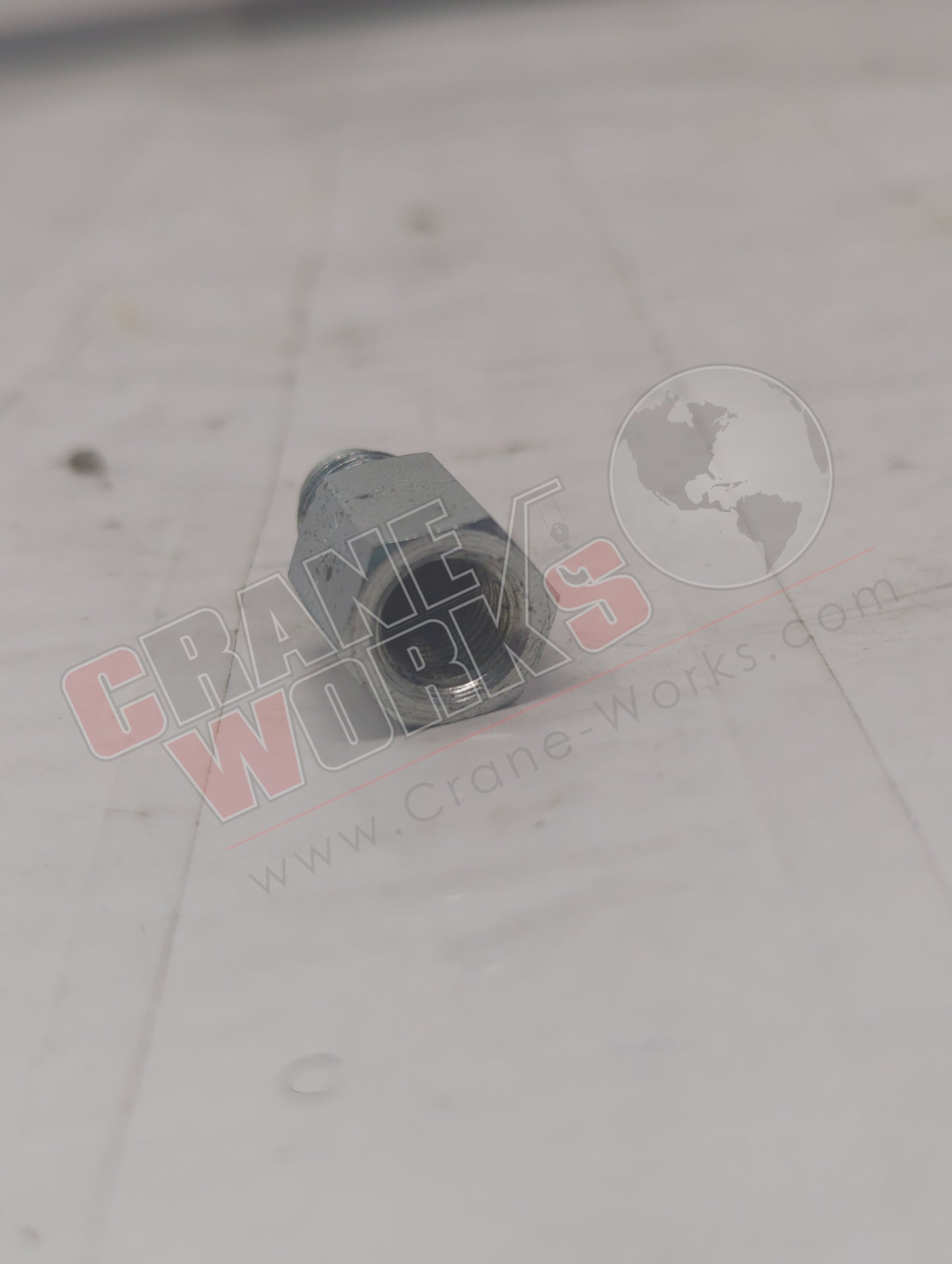 B24050402 | New 1/4" Mjic X 1/8" Fmpt (2405-04-02)