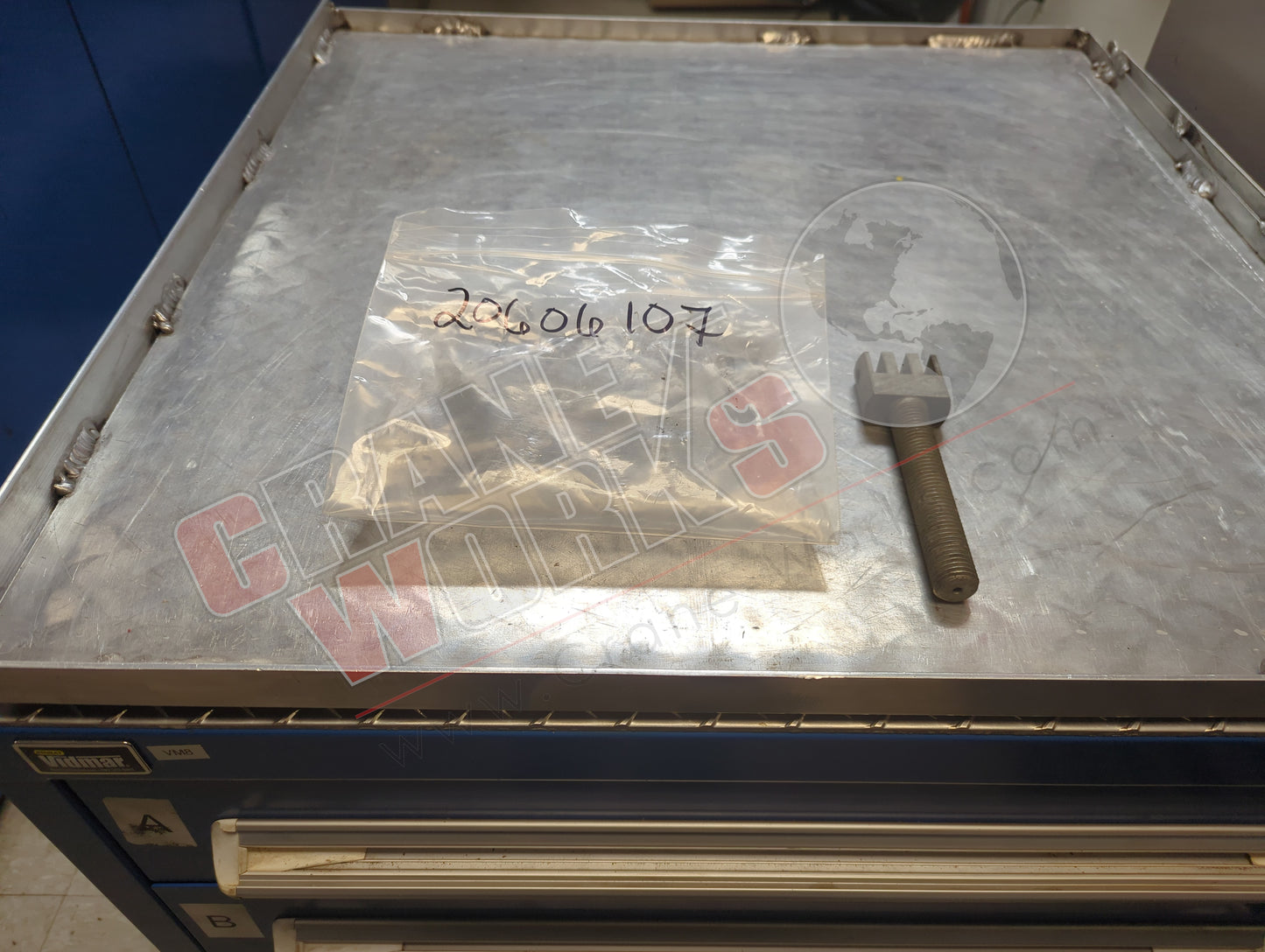 20606107 | New Chain Anchor Bolt