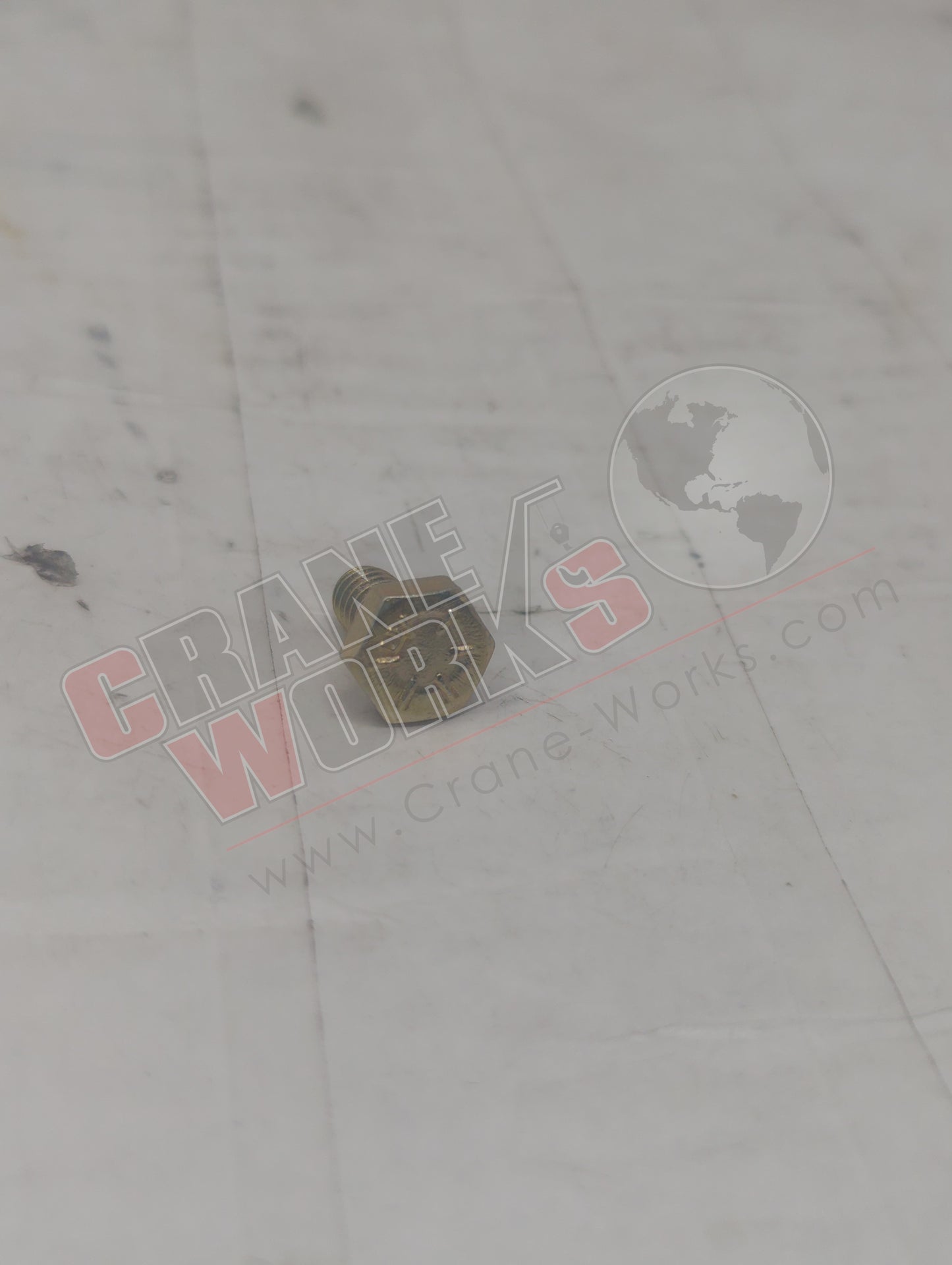 D39000 | New Gr.8Hxcapscrew1/4-20X1/2 Zy