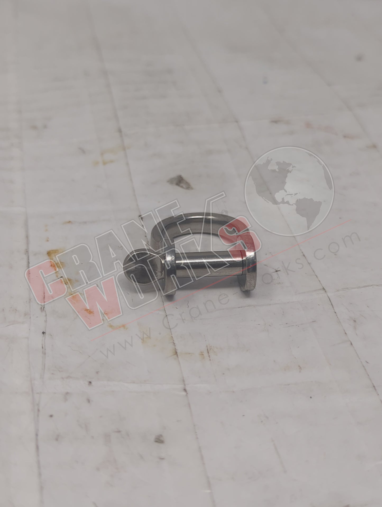 5FZZ5 | New 1/4" Screw Pin Shackle