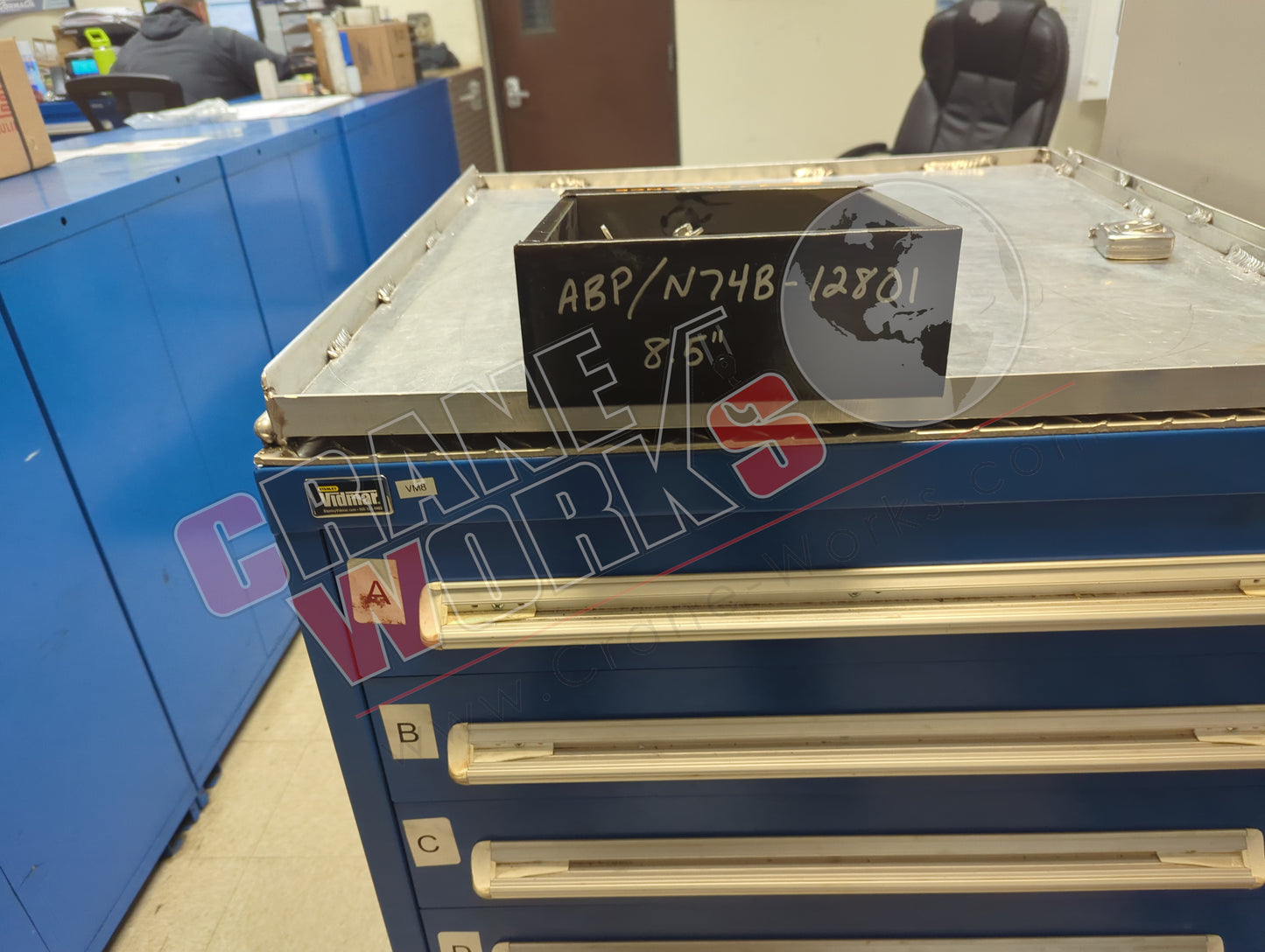 ABP/N74B-12801 | New 8.5" Off-Set Mount Spot Mirror