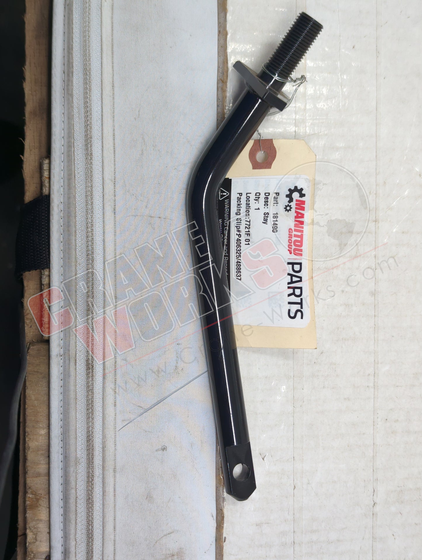 181490 | New Stay; Mirror Accessory