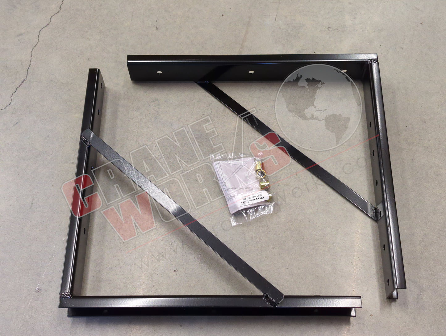 1701016 | New 24" X 24" Mounting Brackets (Pair) Welded