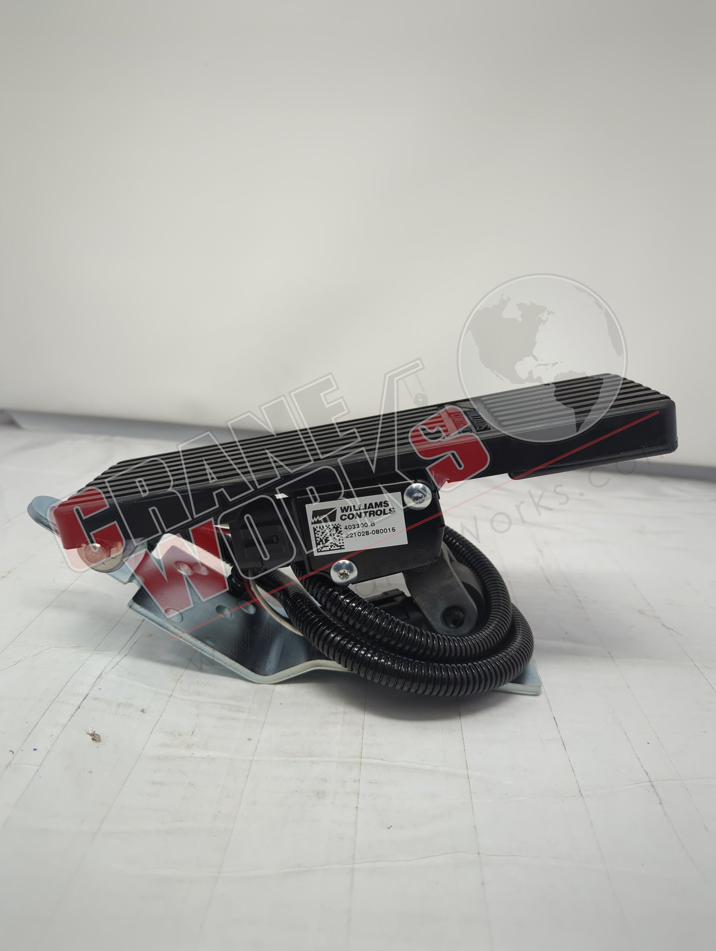 714 0935 | New Pedal