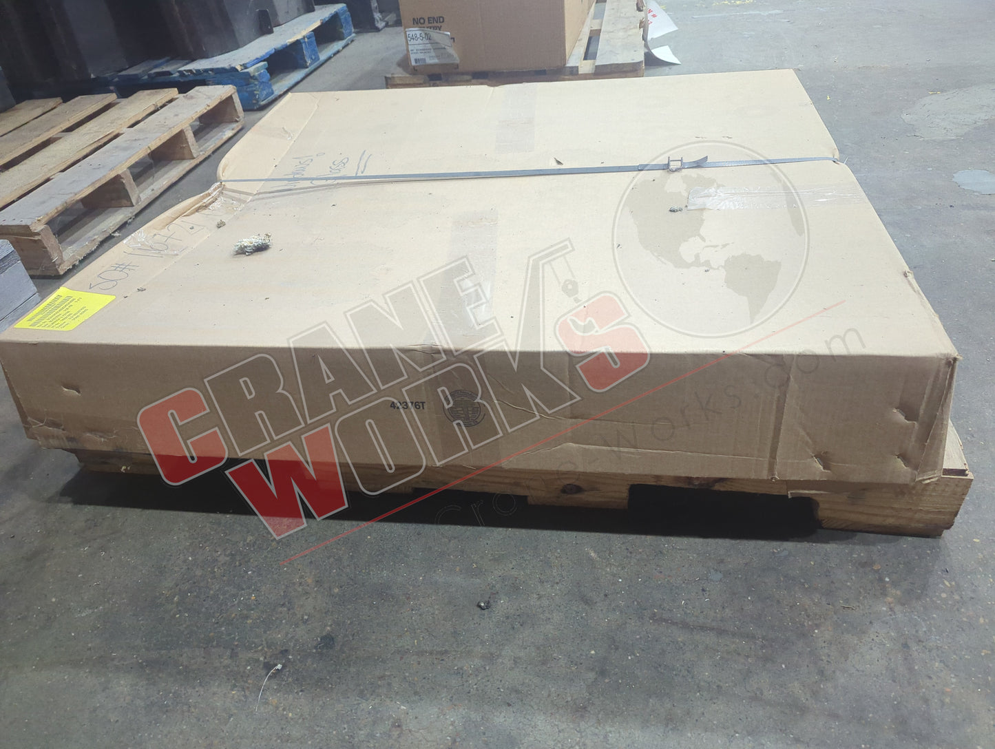 91404290 | New Window Sky Light