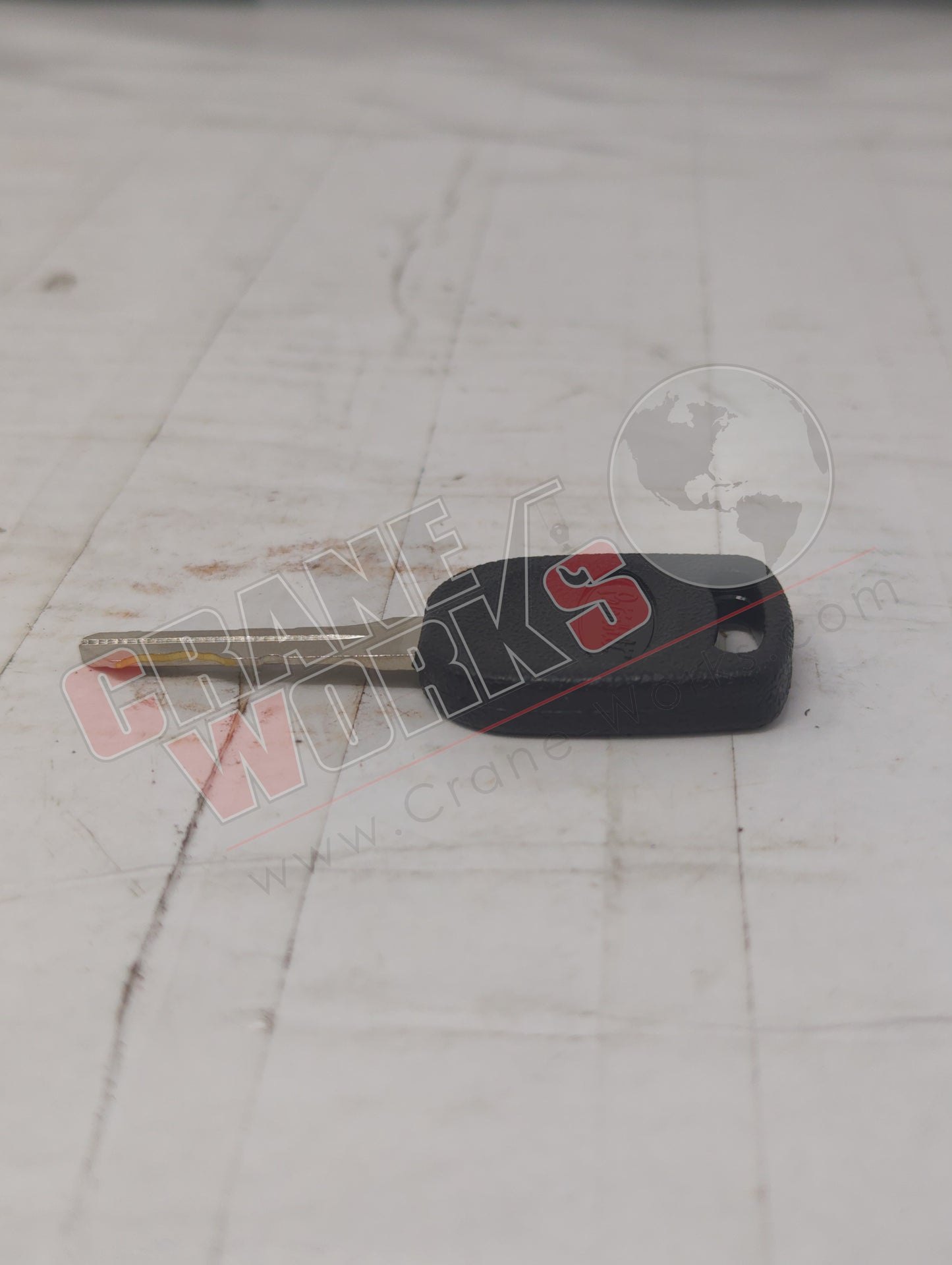 597915 | New Oem Key
