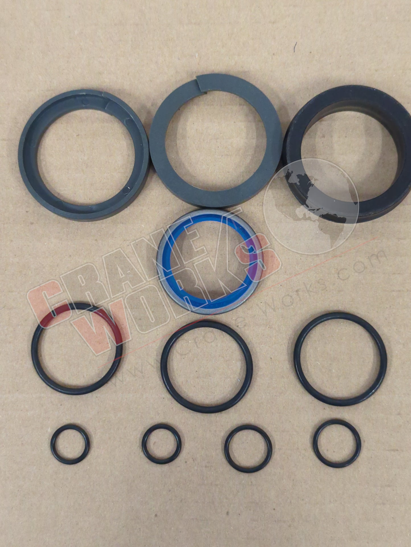 5332460 | New Outrigger Ext Cyl Seal Kit