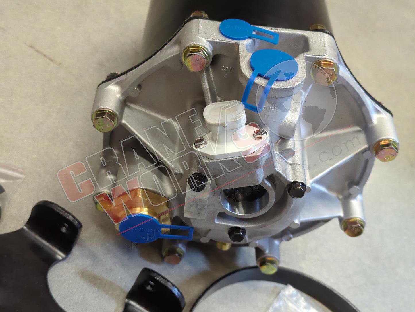 065225 | New Air Dryer Ad9