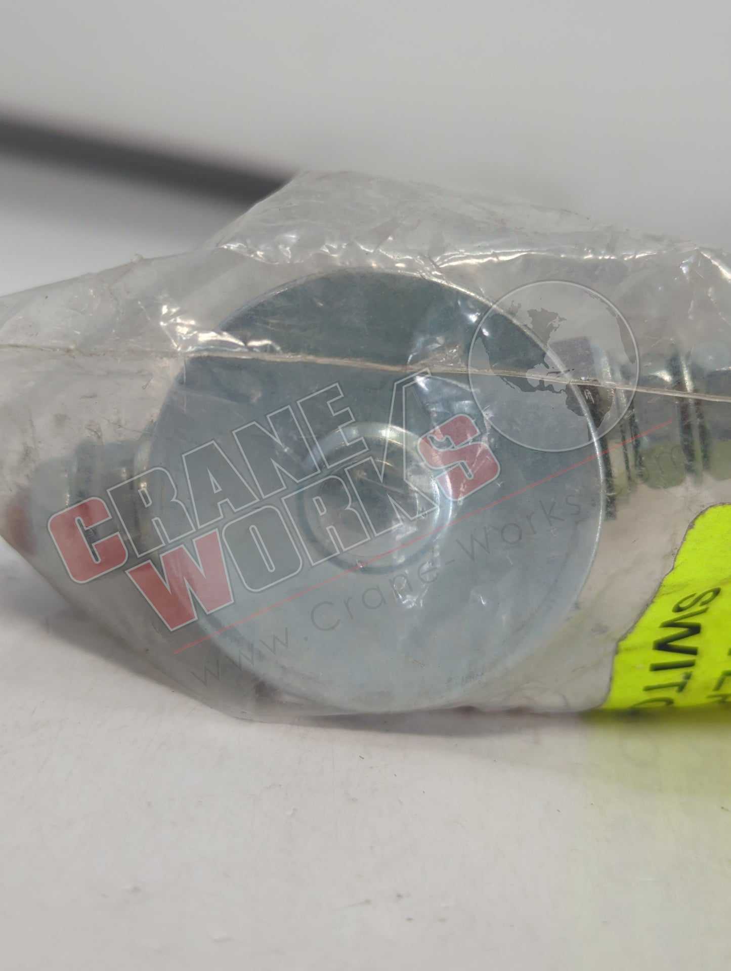 Picture of APL 2252, a  New Canister S/W & Plate.