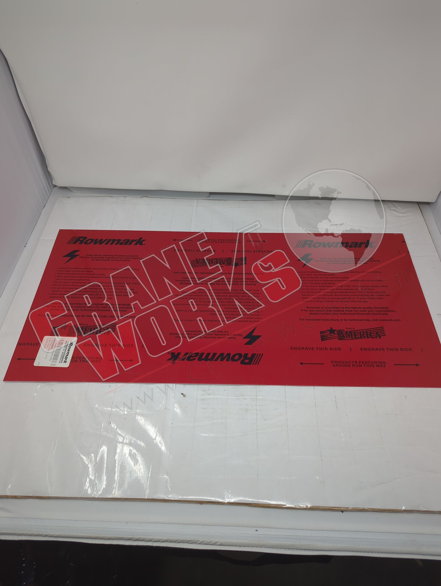 LM922-602 | New Plastic Engraving Plate (Red)