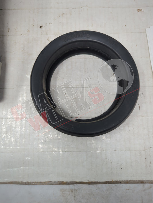 40700TLT | New 4" Light Grommet