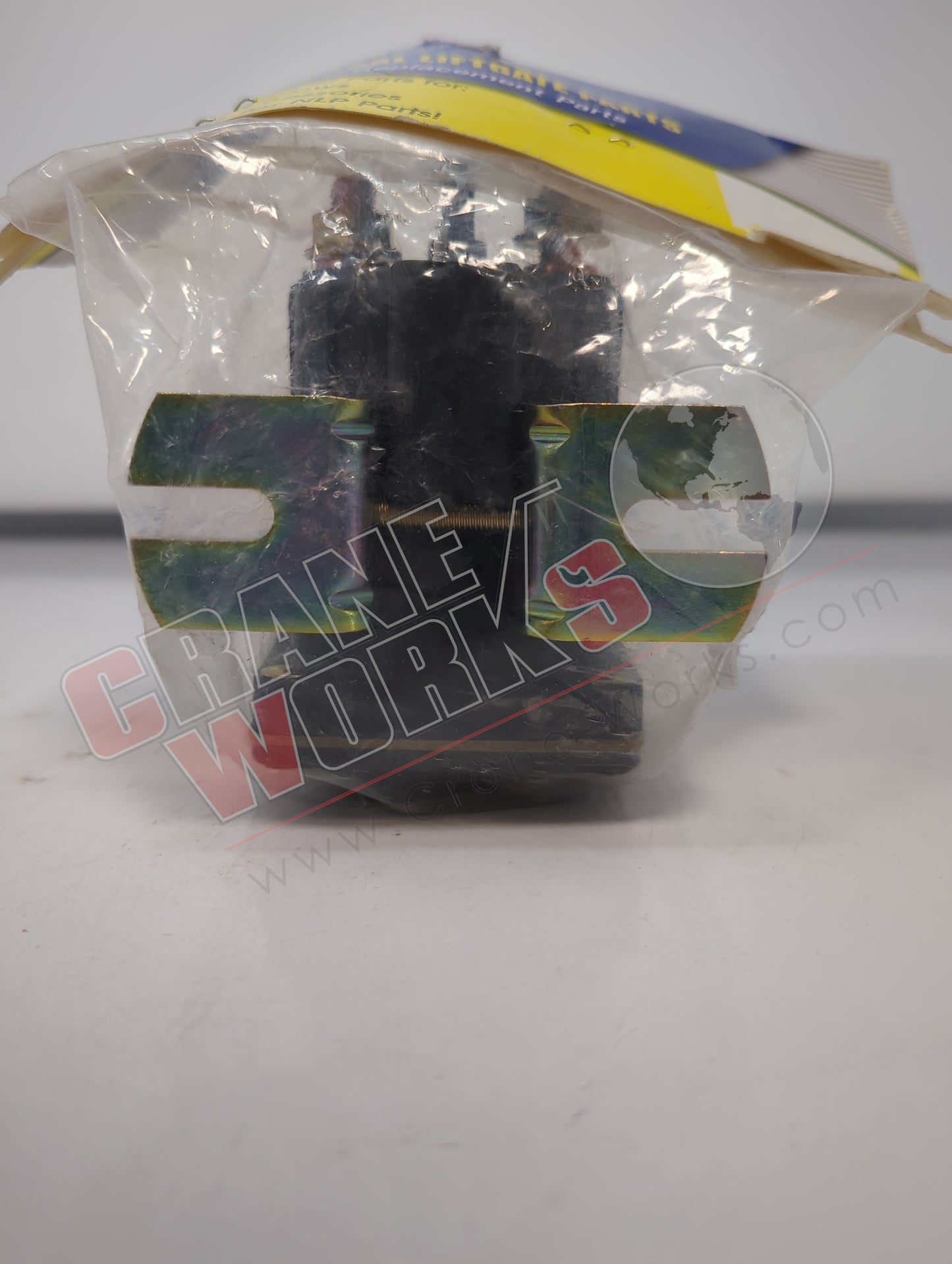 Picture of APL 3044, a  New Solenoid 4 Post.