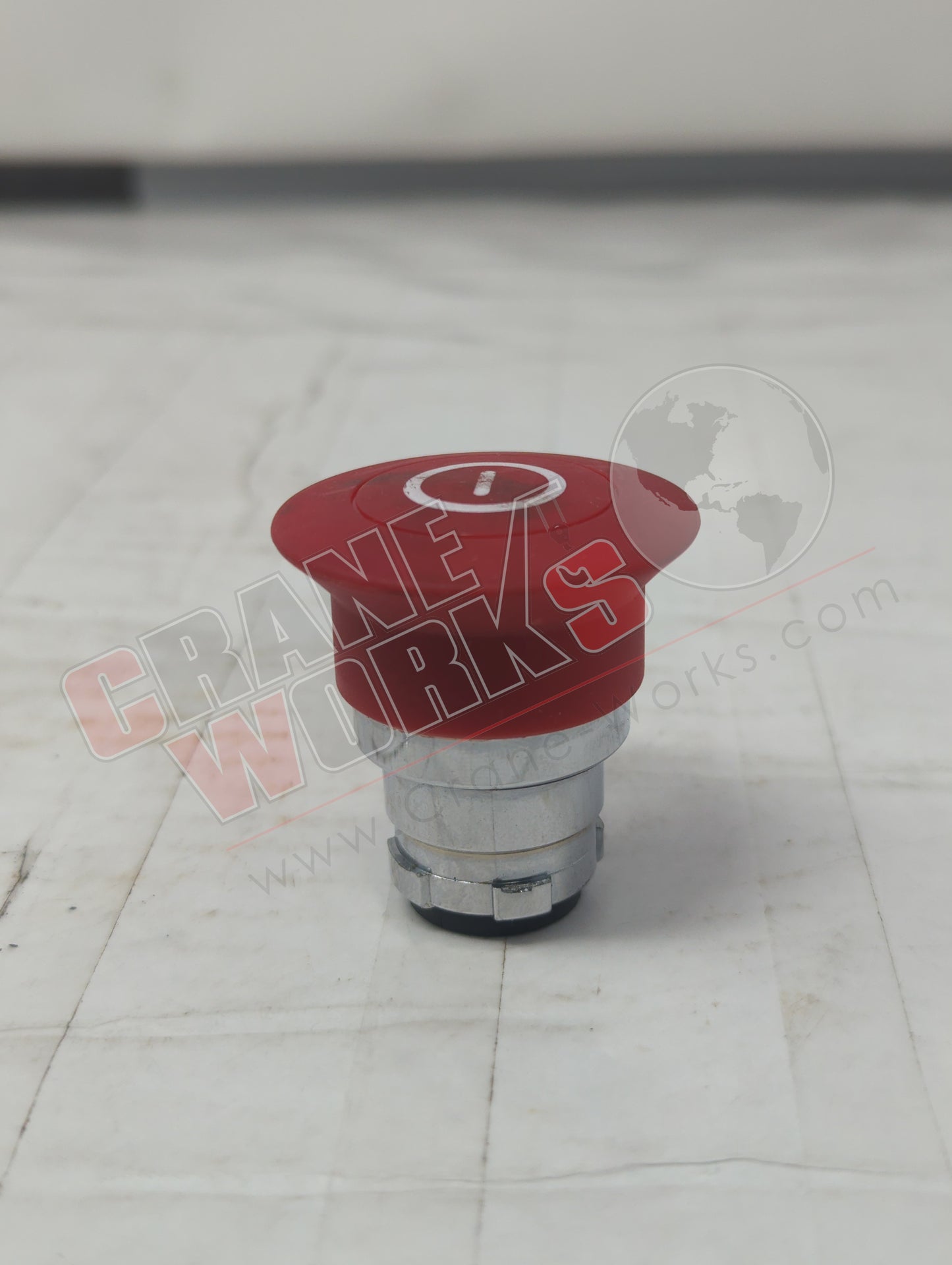 2AMPP4 | New Switch E-Stop Push-Pull Red