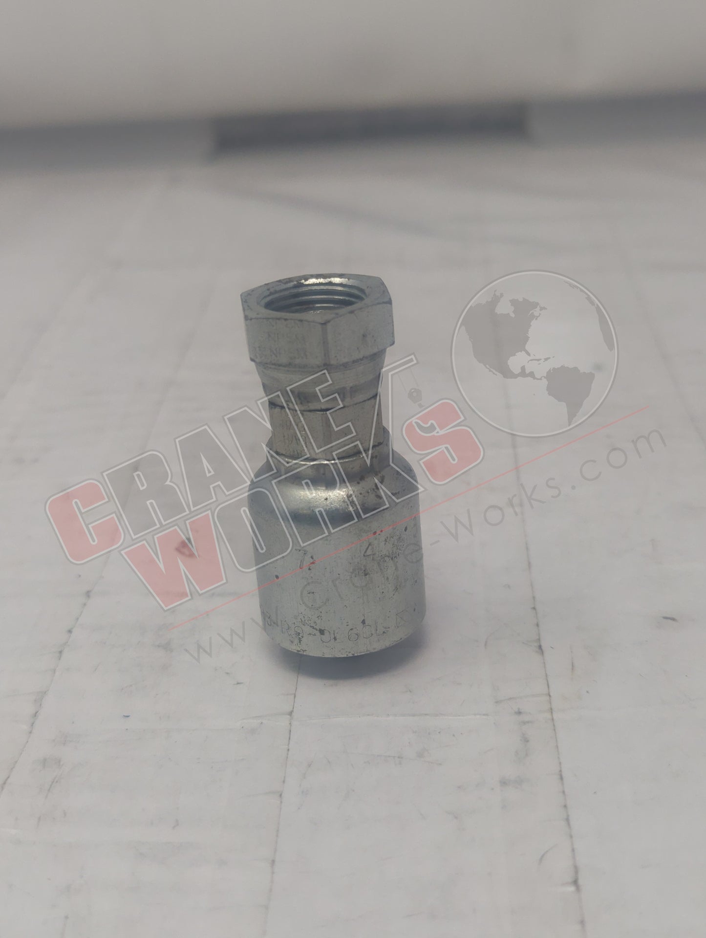 10743-06-06 | New -6Fp X -6 Hose Swivel