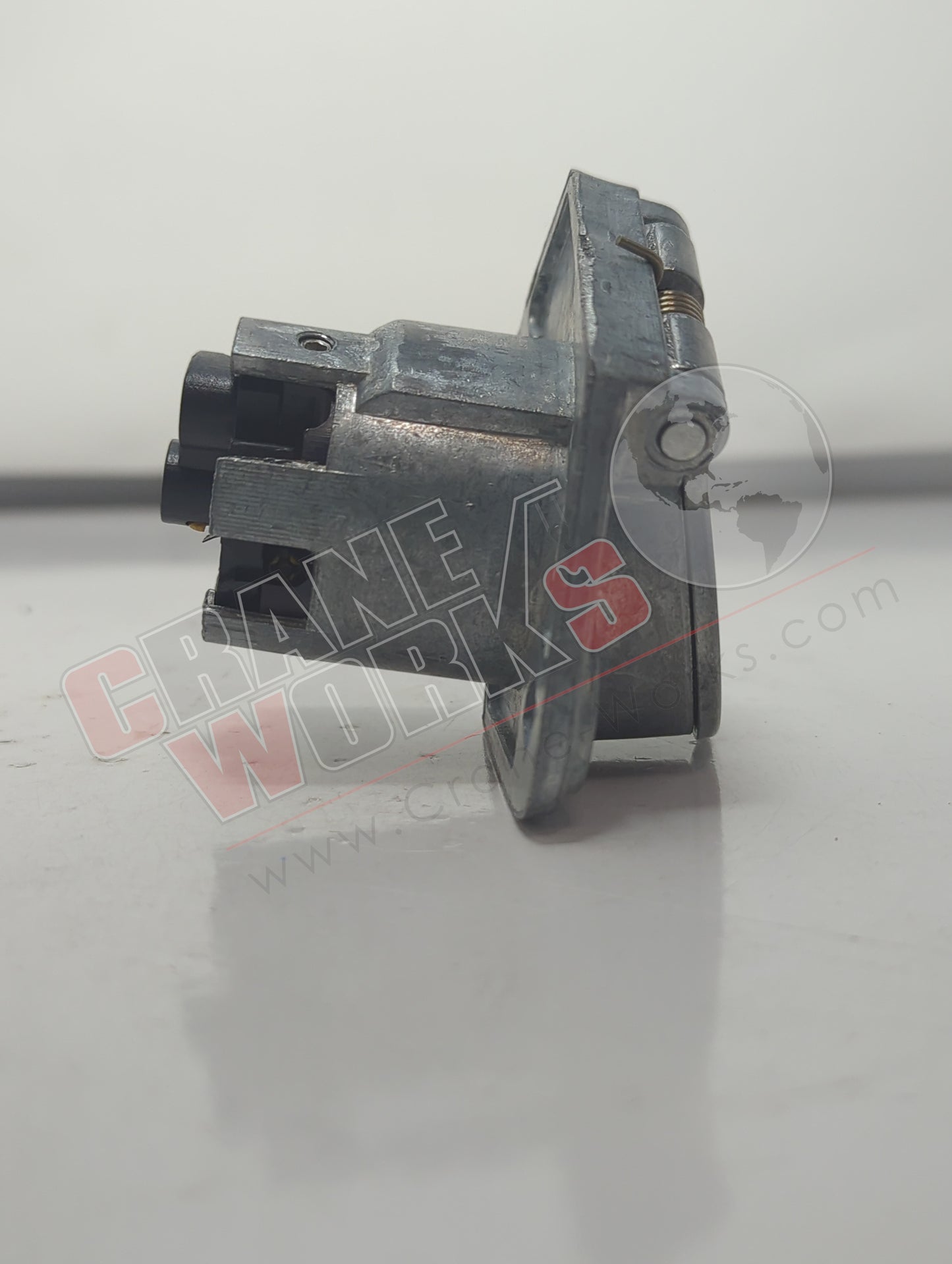 EL23782 | New 7-Way Female Socket