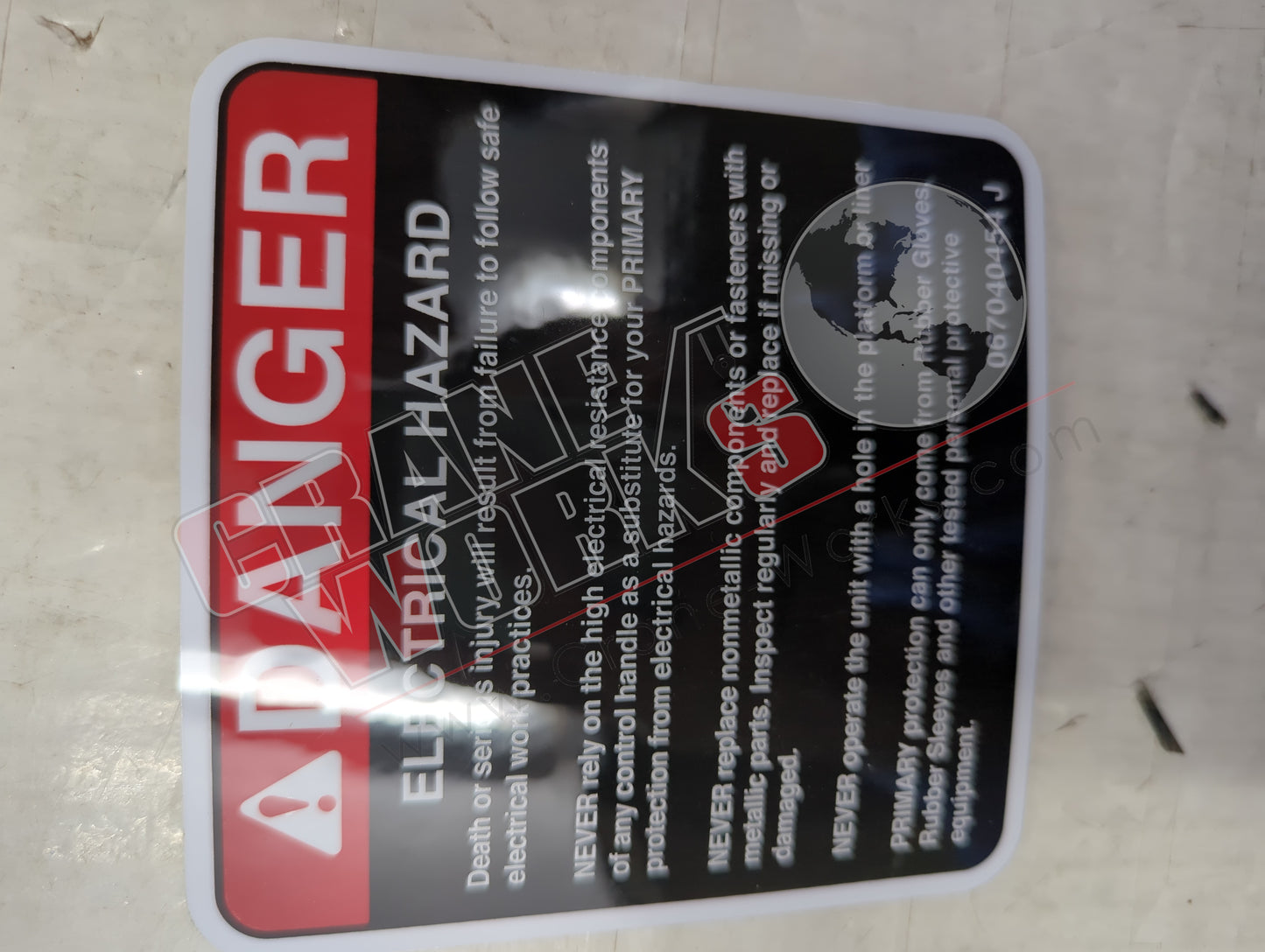 067040454 | New Danger;Electrical Hazard **See Comments**