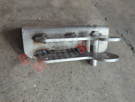 CVR00530 | New Roof Stand Mounting Brkt - Drive Side