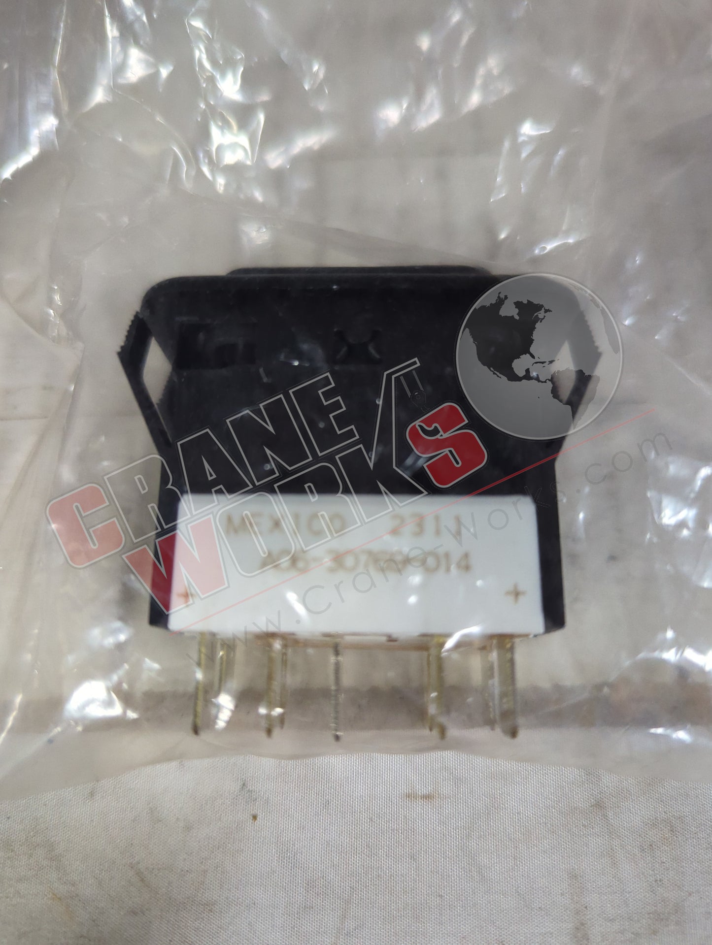A06-30769-014 | New Rocker Switch  (Opt)