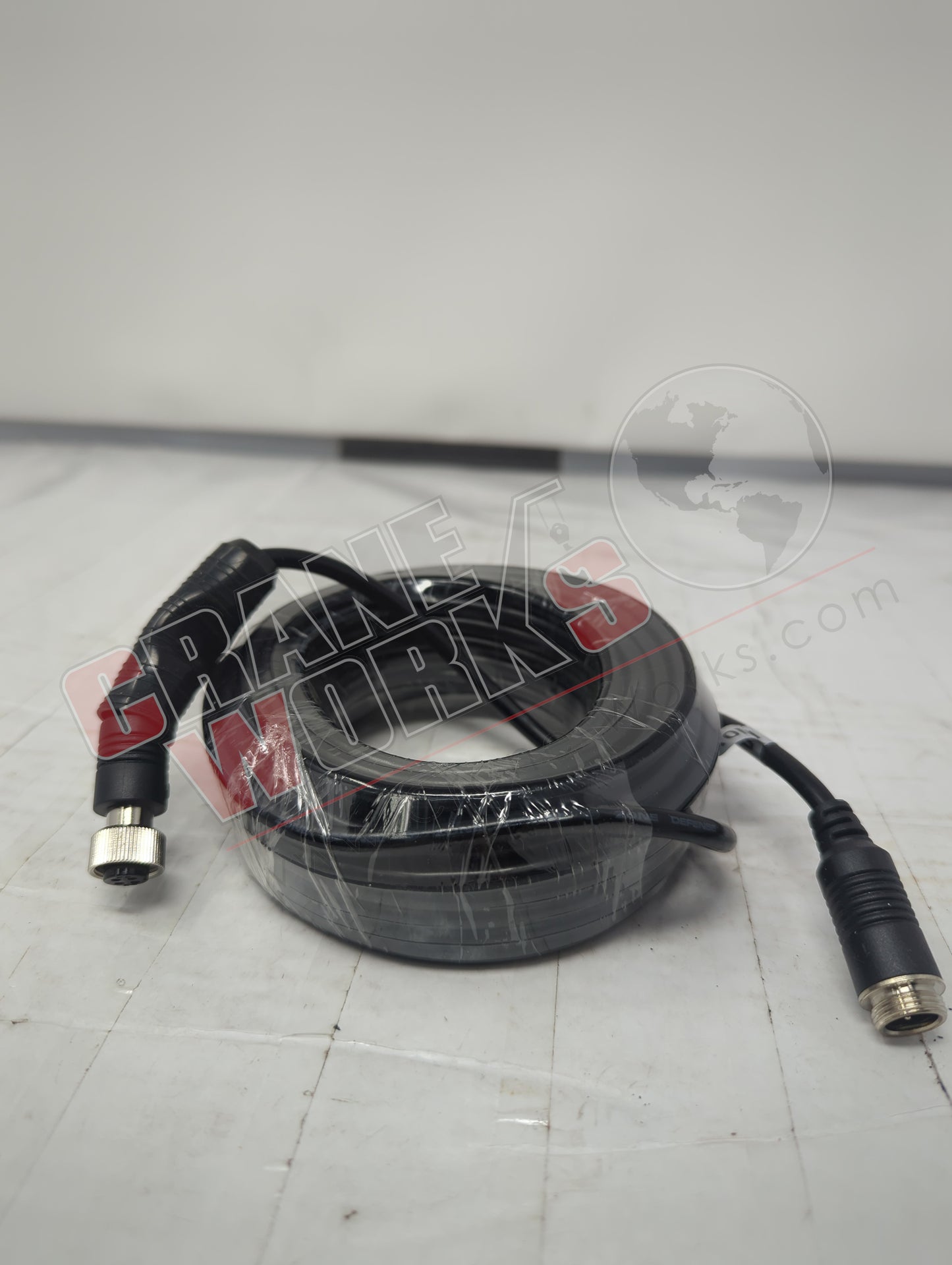 CBL.358B | New Cable, 32',Fender Camera