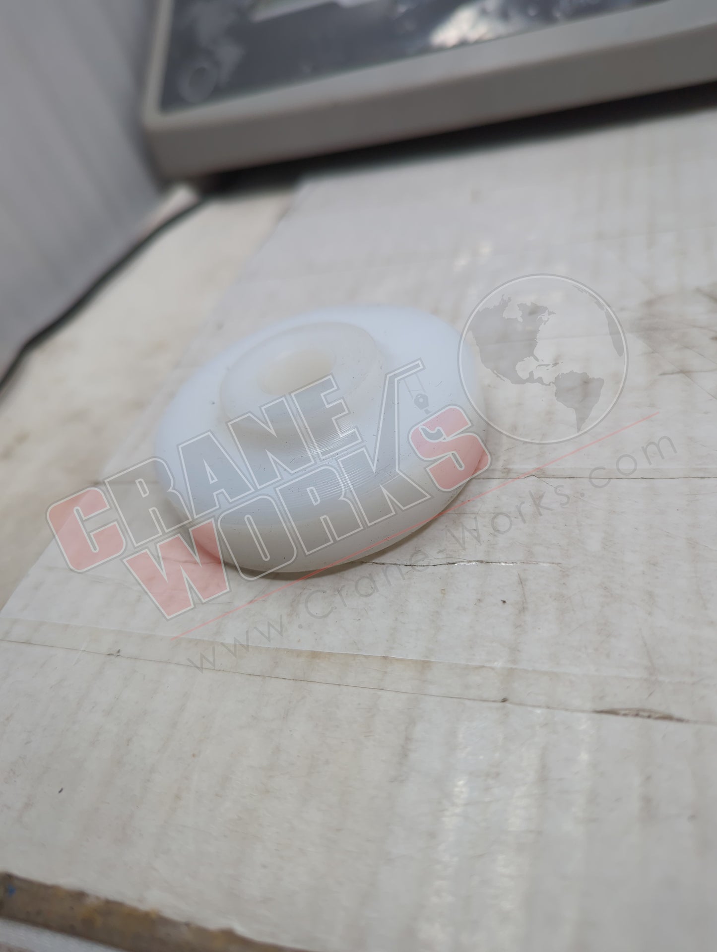 60030288 | New Roller-Track Guide