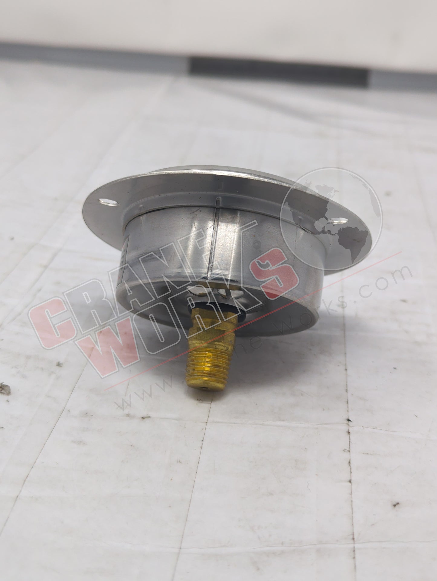 PFP925-25FF | New 200 Psi Center Back Gauge