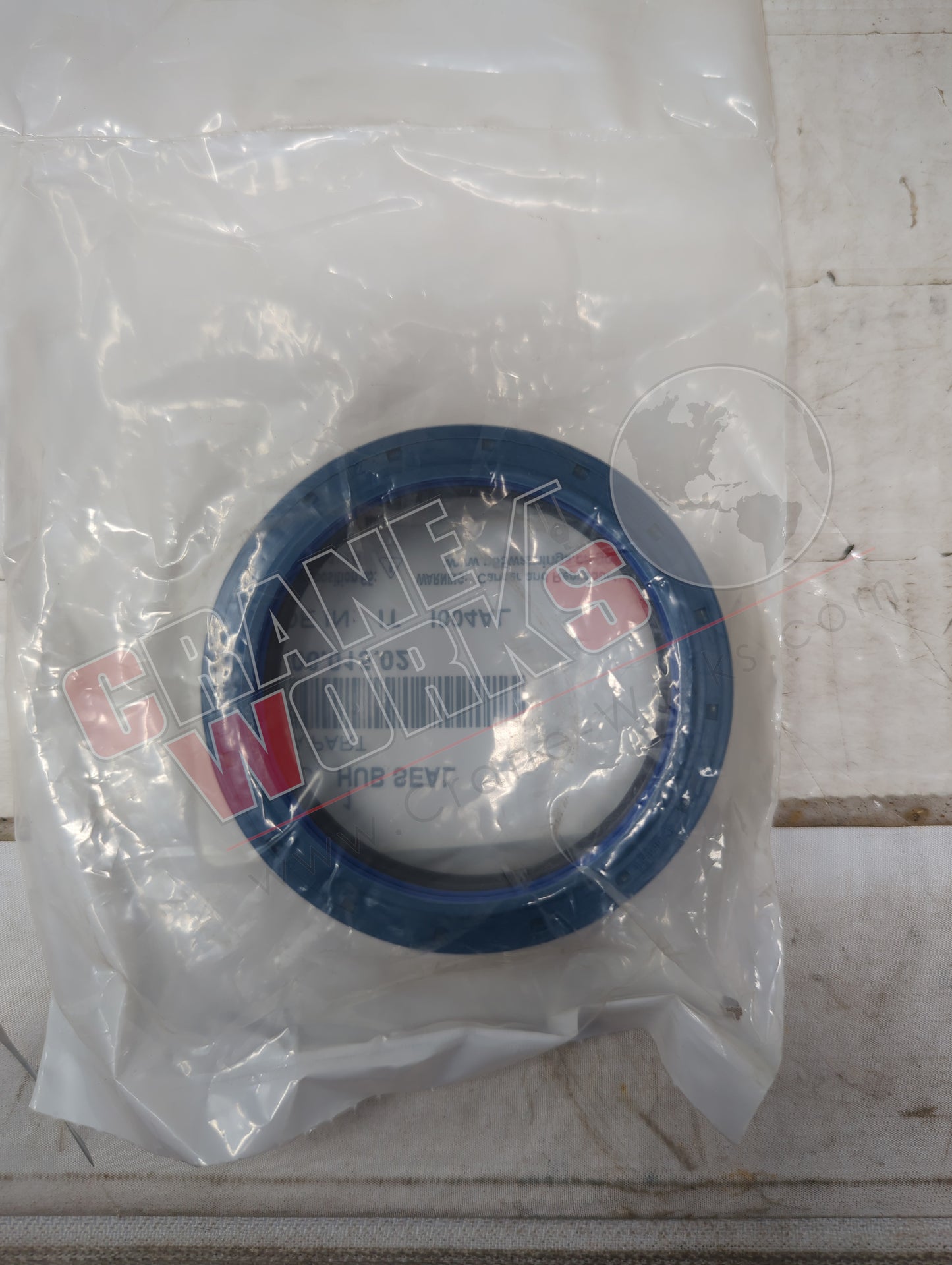 50309895 | New Seal / Hub Short Shaft