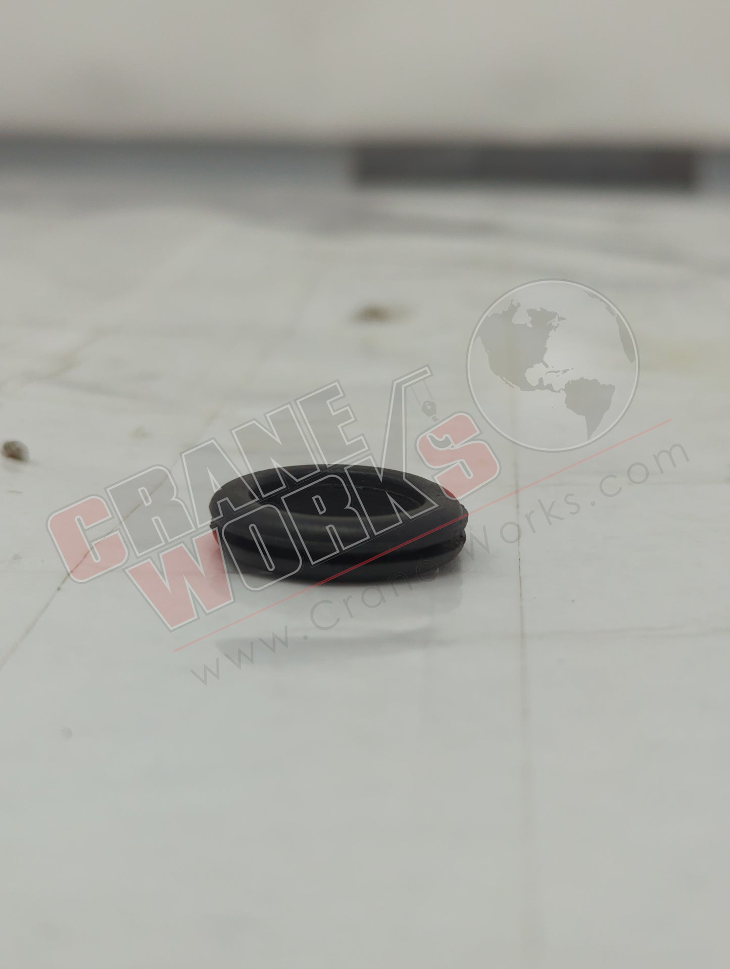 832-00136 | New Grommet