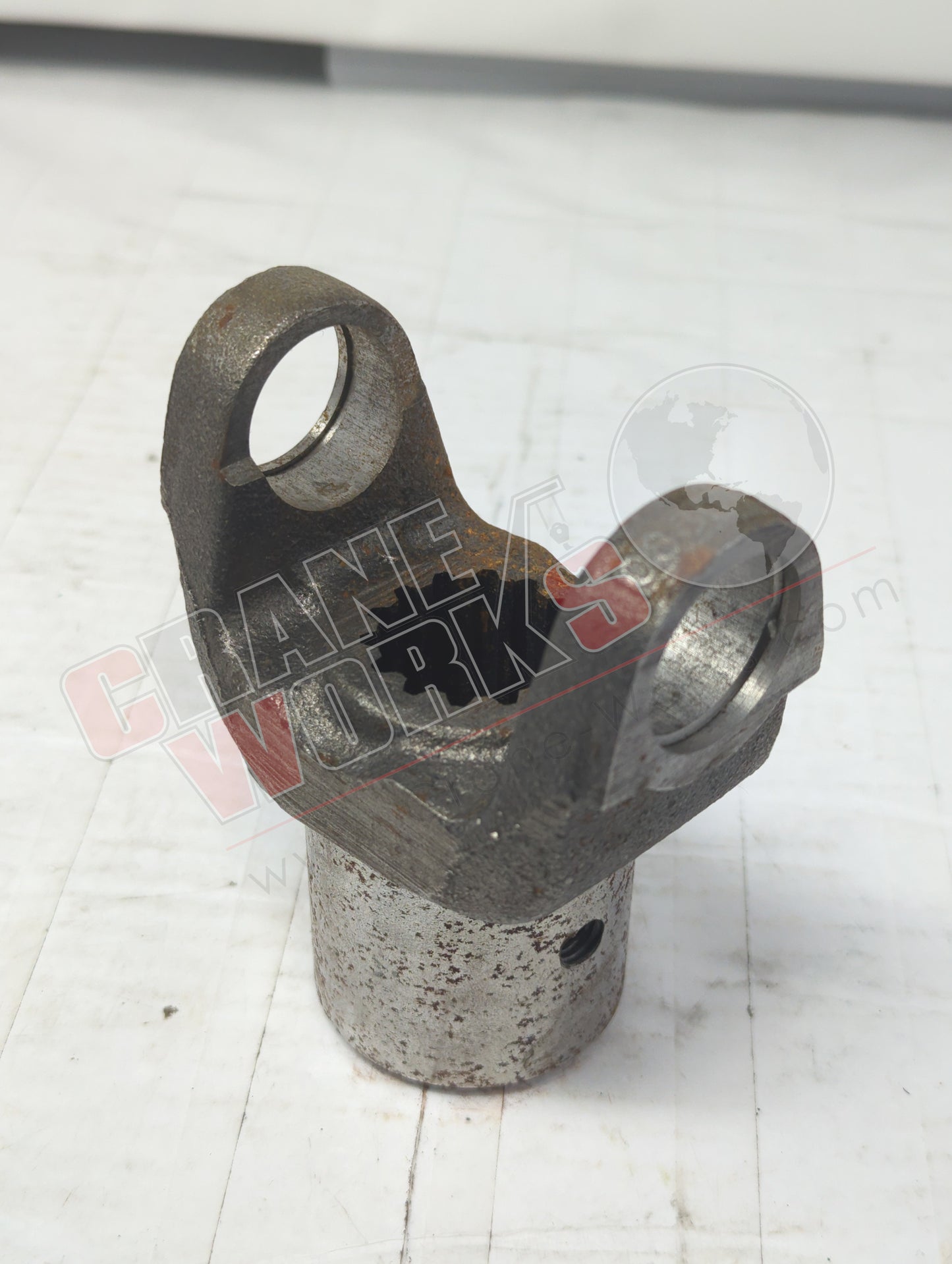 T143390 | New End Yoke