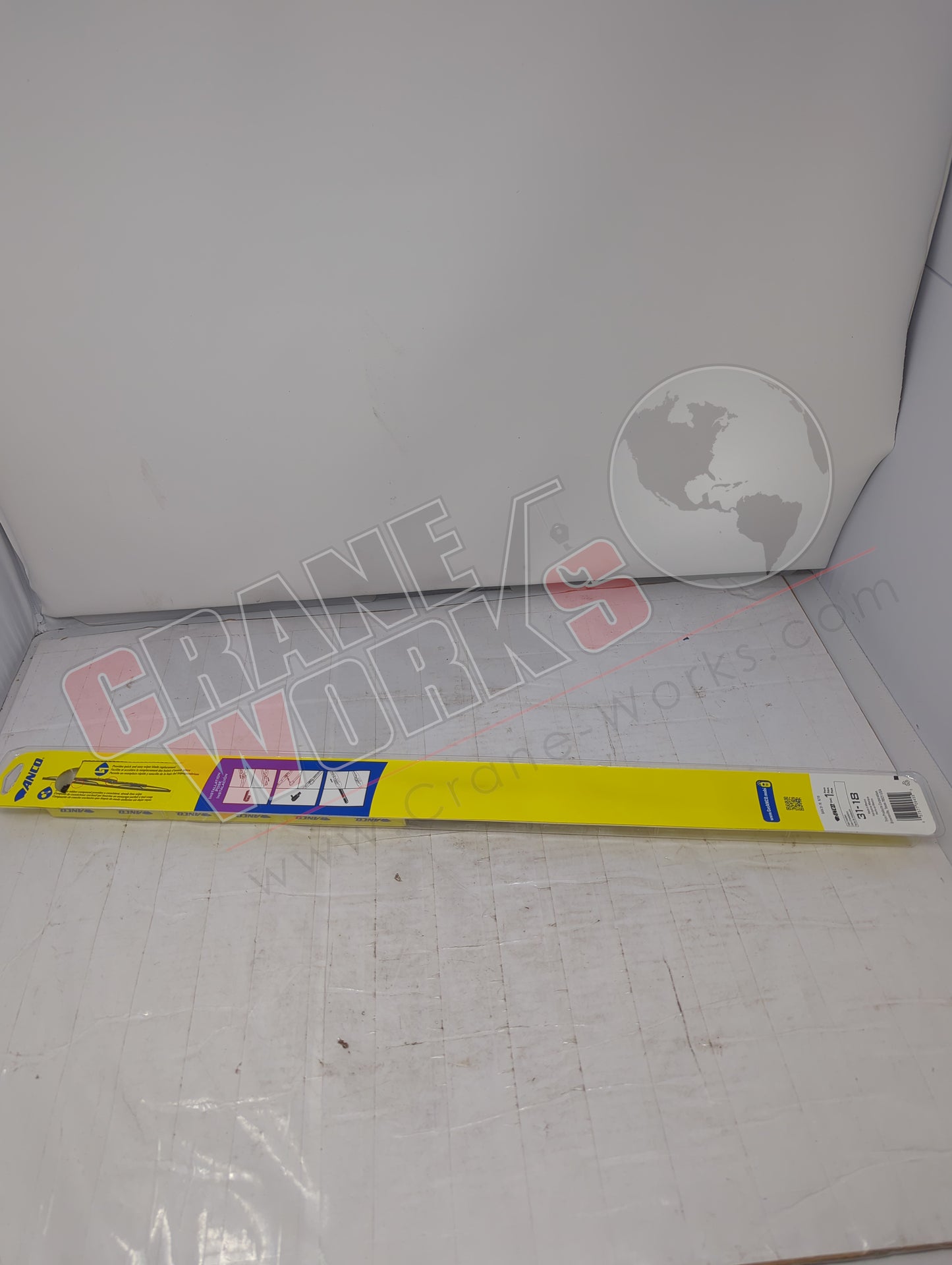 2YRA8 | New 18" Wiper Blade