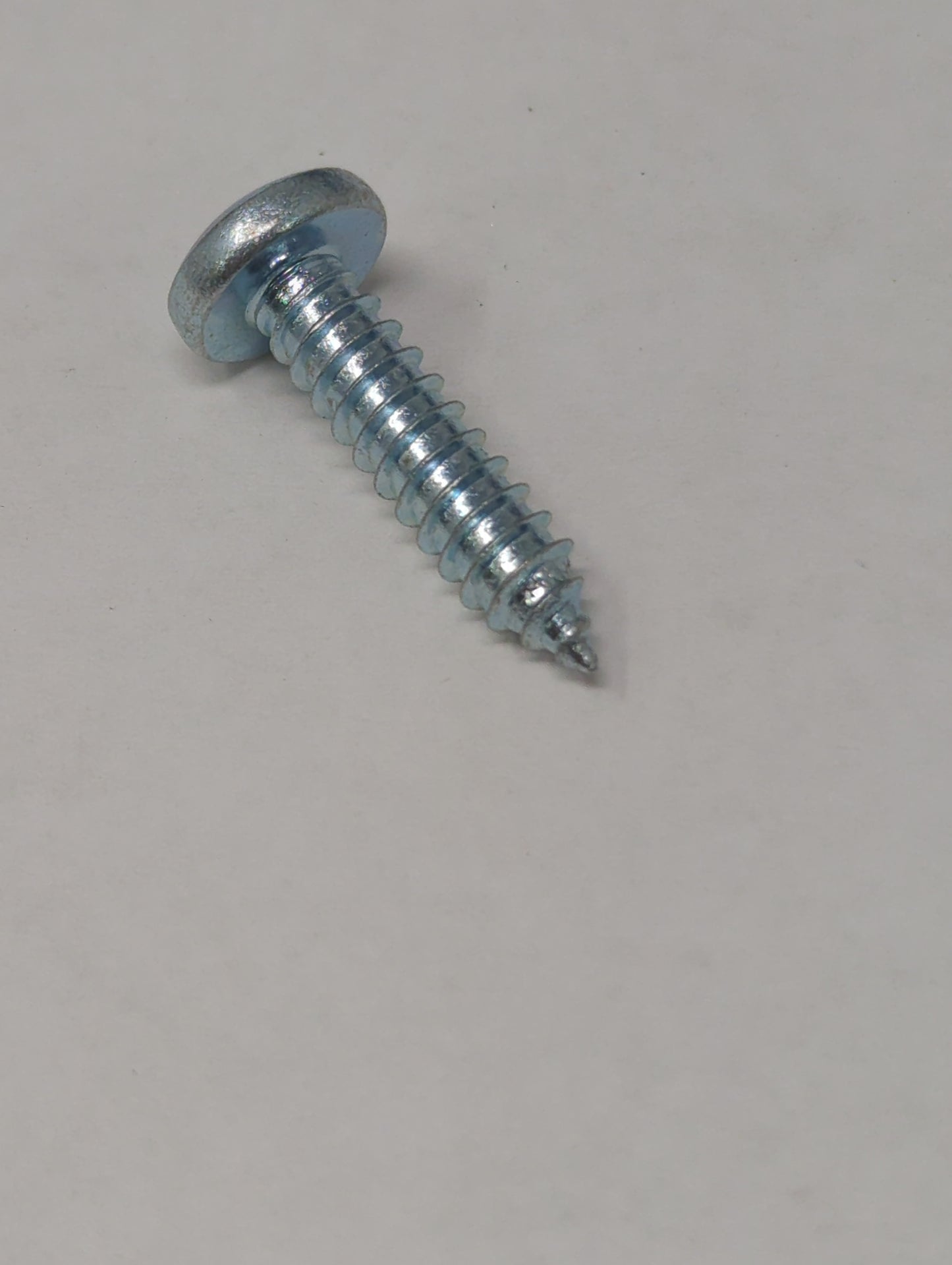 32116 | New Ph Pan Hd Sms 1/4X1 - Zinc (31221)