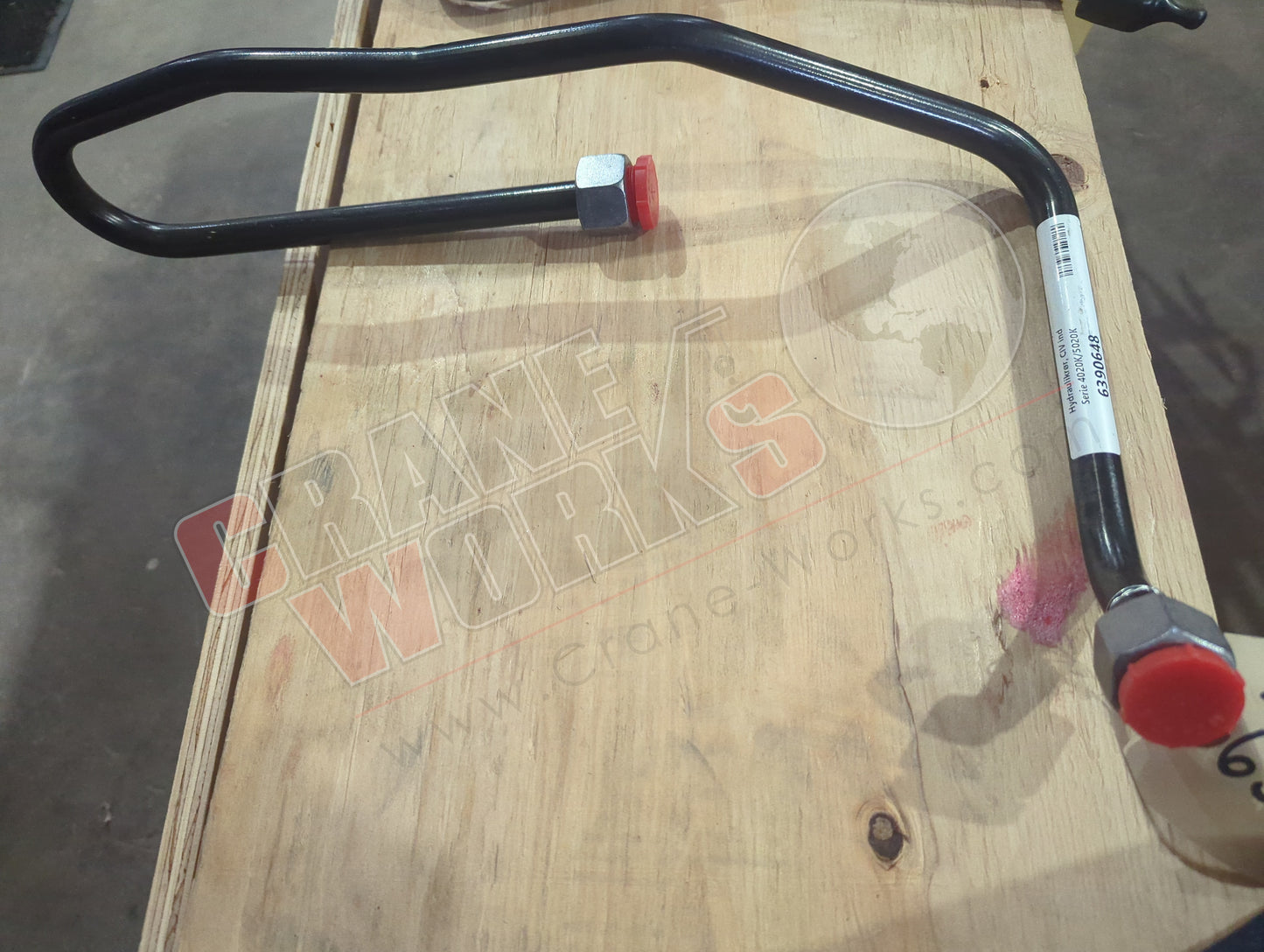 6390648 | New Cylinder Retract Hydraulic Pipe