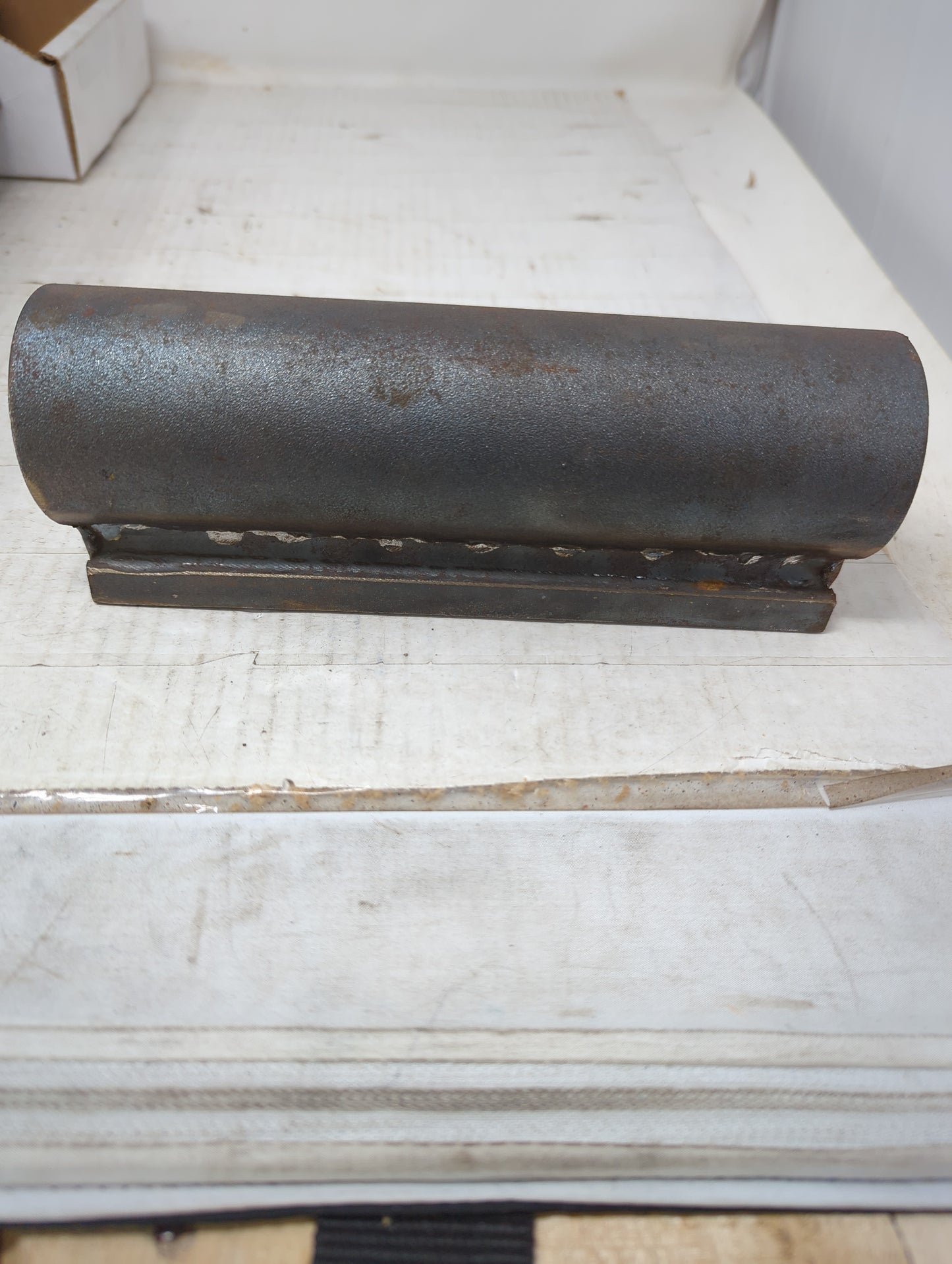 HXE9084 | New Mounting Bush *