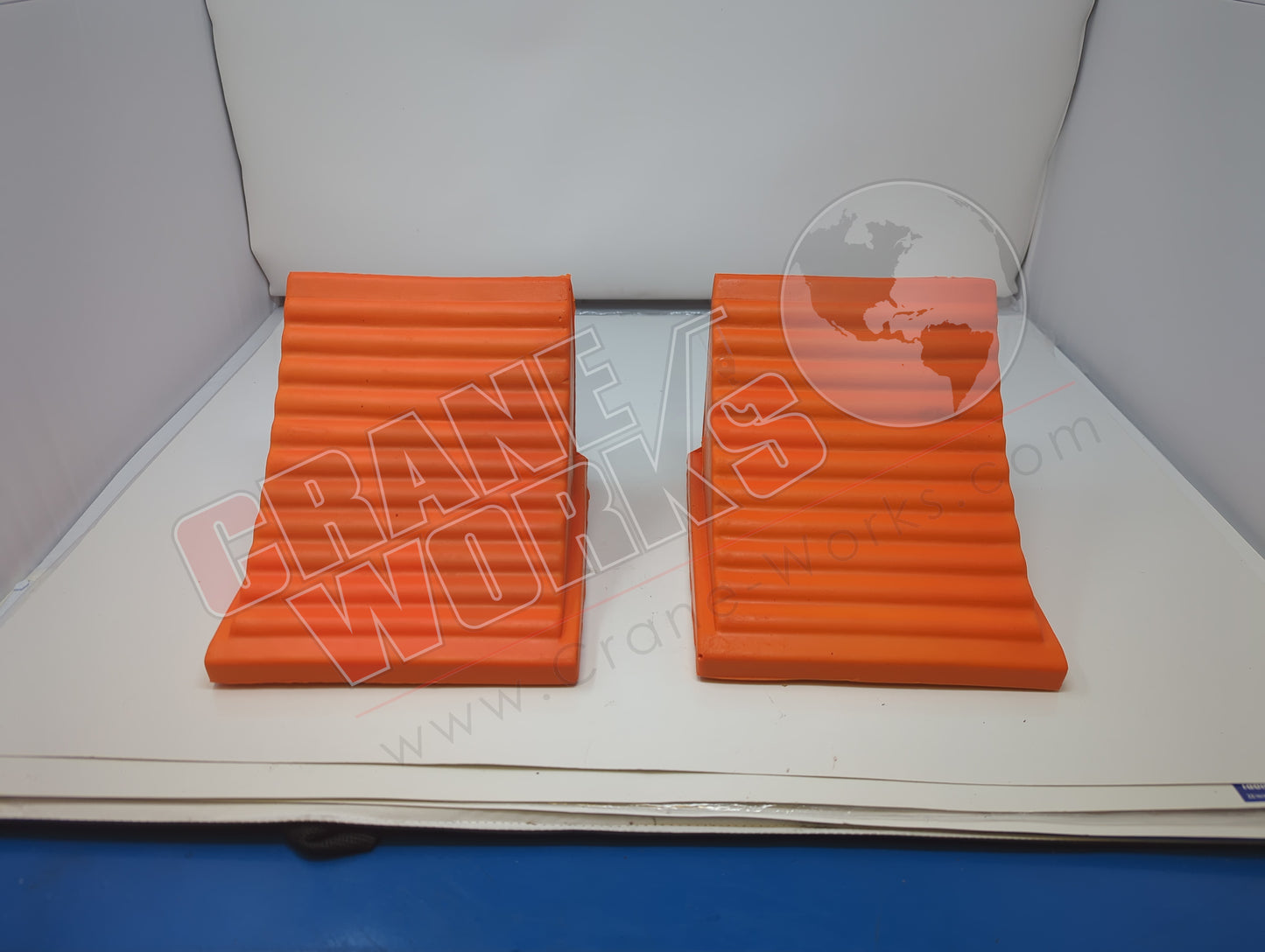 WC786 | New Wheel Chock, Fl Orange