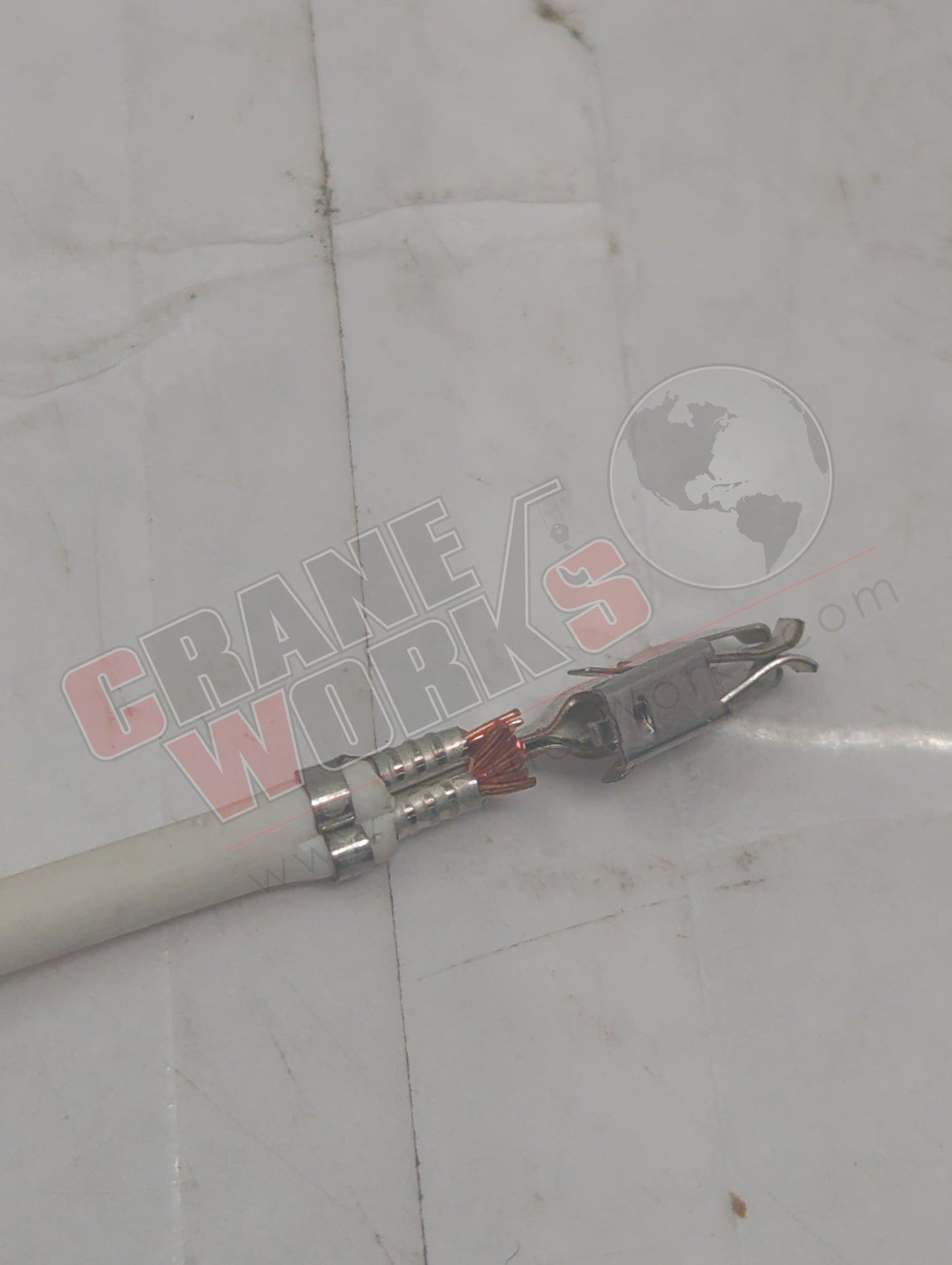 VCU-WH | New White Ecm Lead