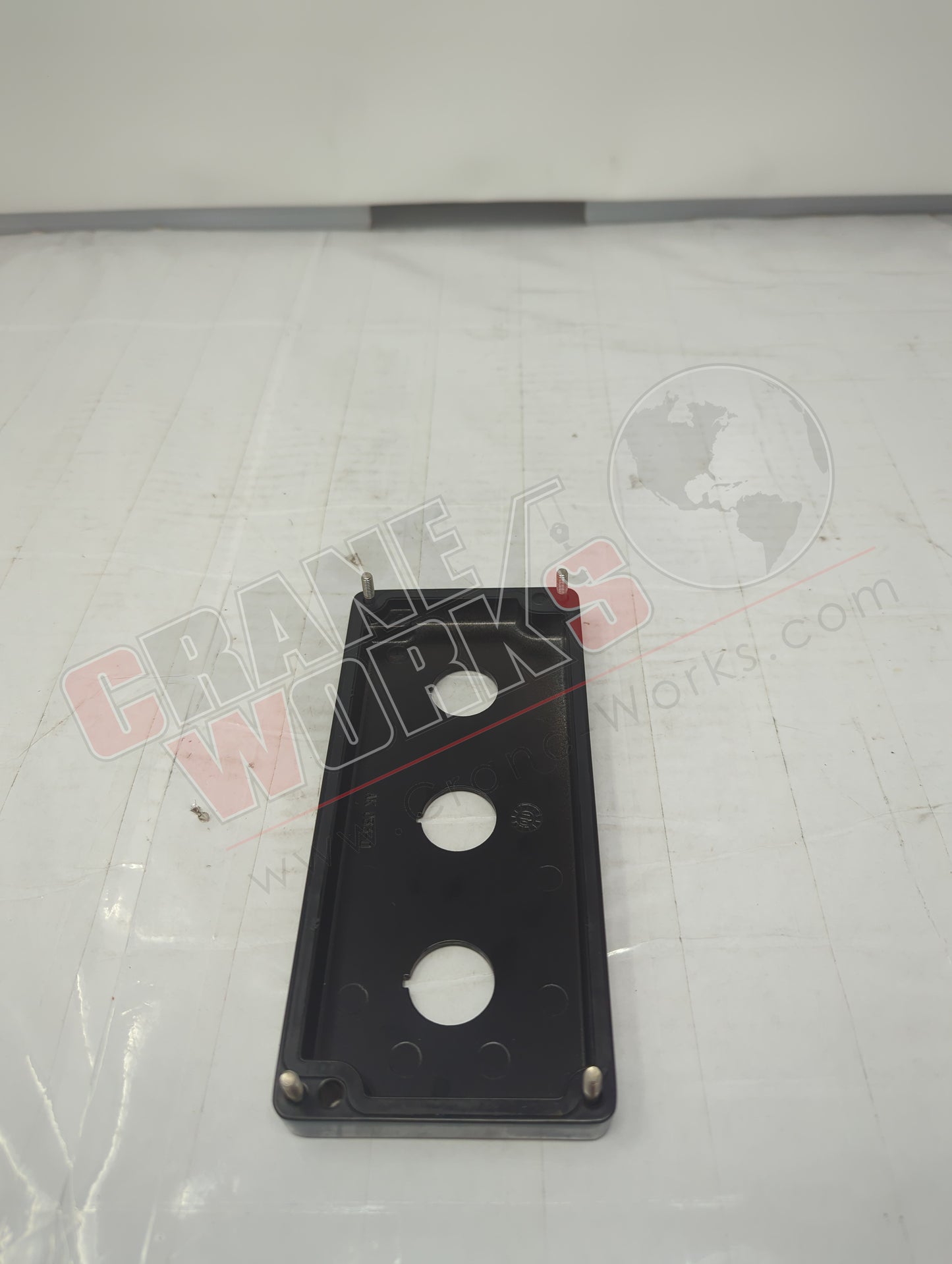 EEA4143 | New Casing