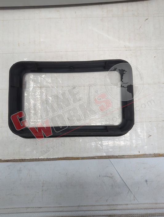 L500606 | New Rubber Mounting Bezel