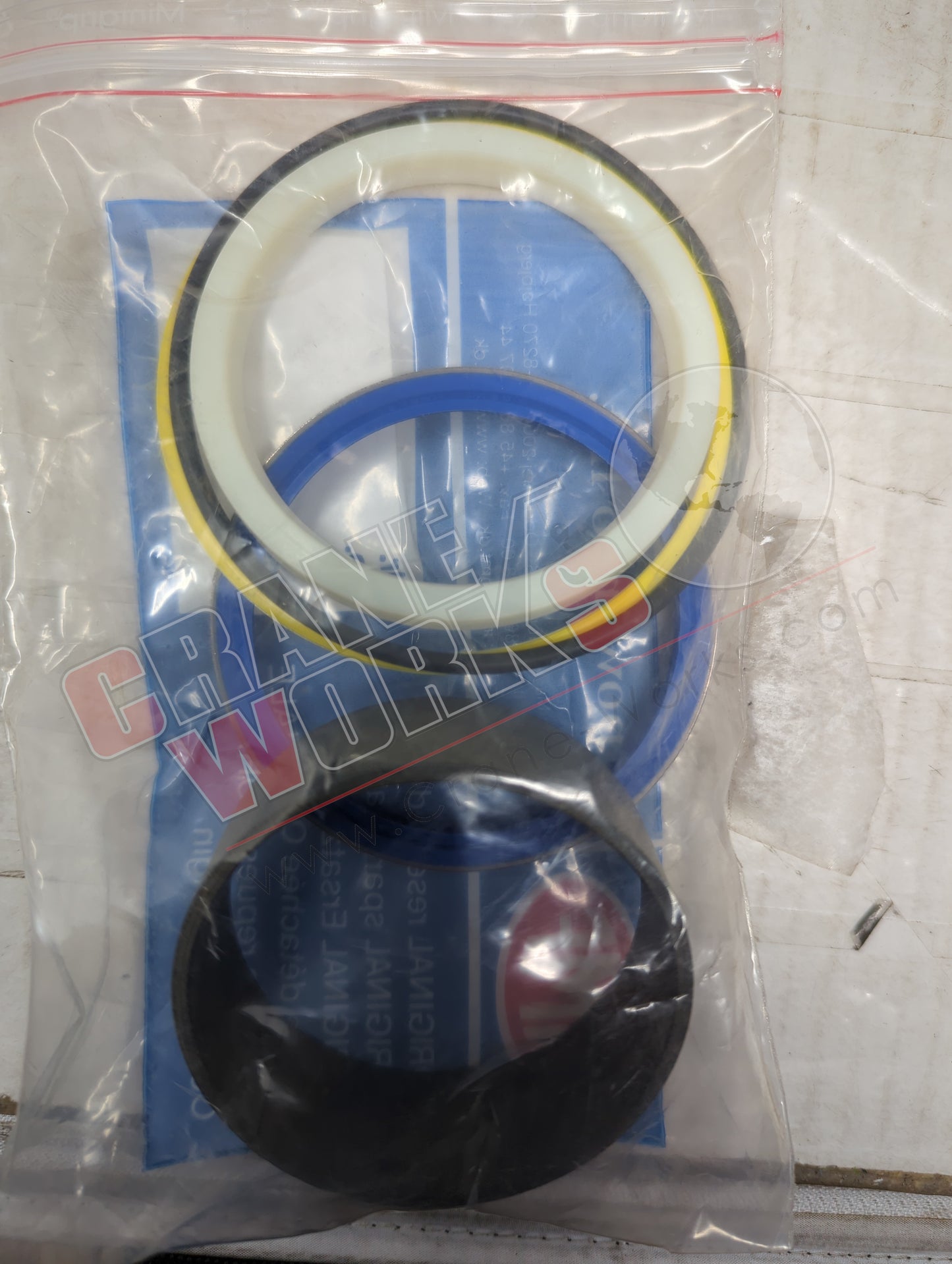 6893960 | New Seal Kit, Gland